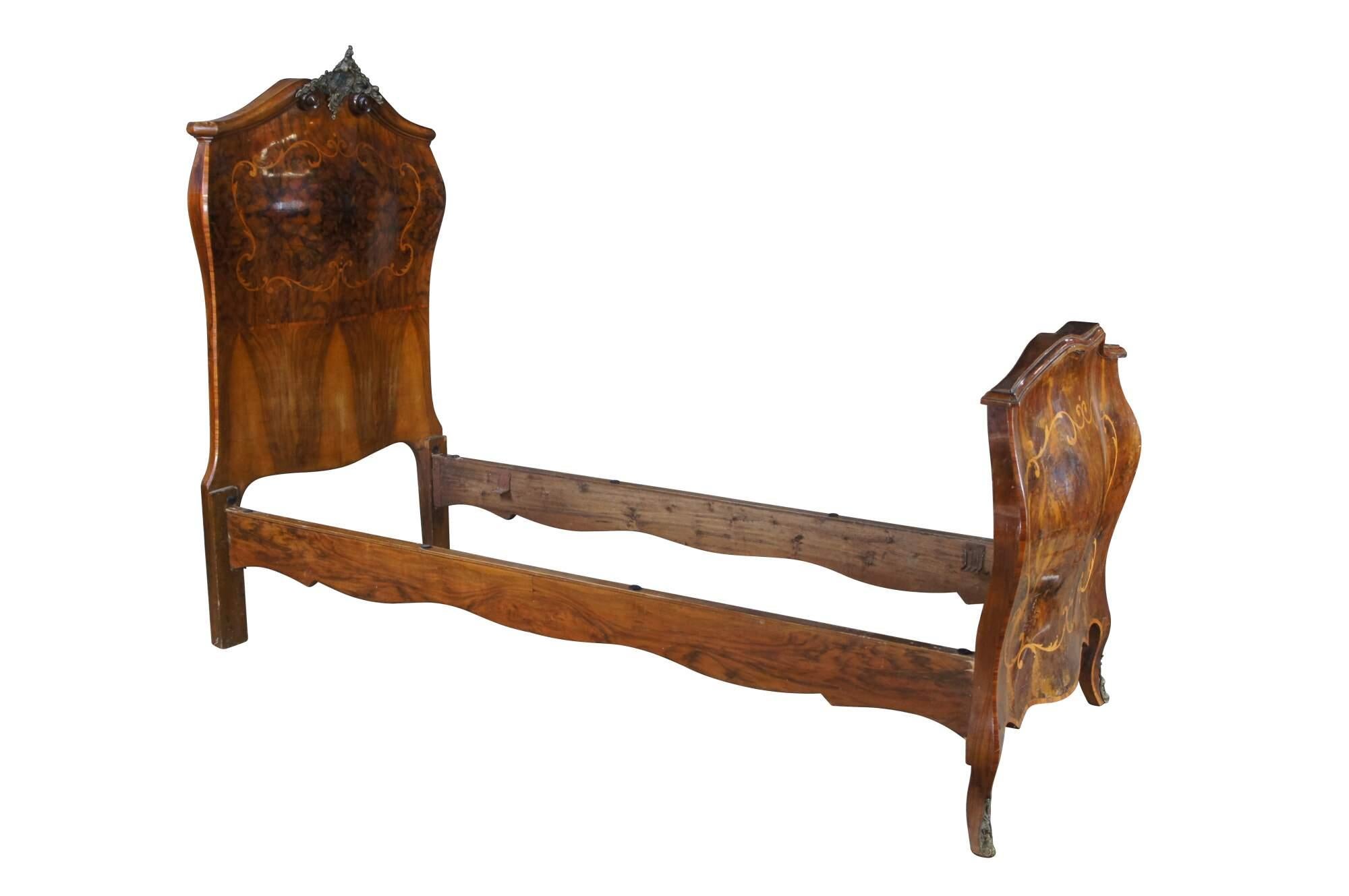 Rare Antique Italian Rococo Bombe Circassian Walnut Burl Marquetry Bedroom Set For Sale 4