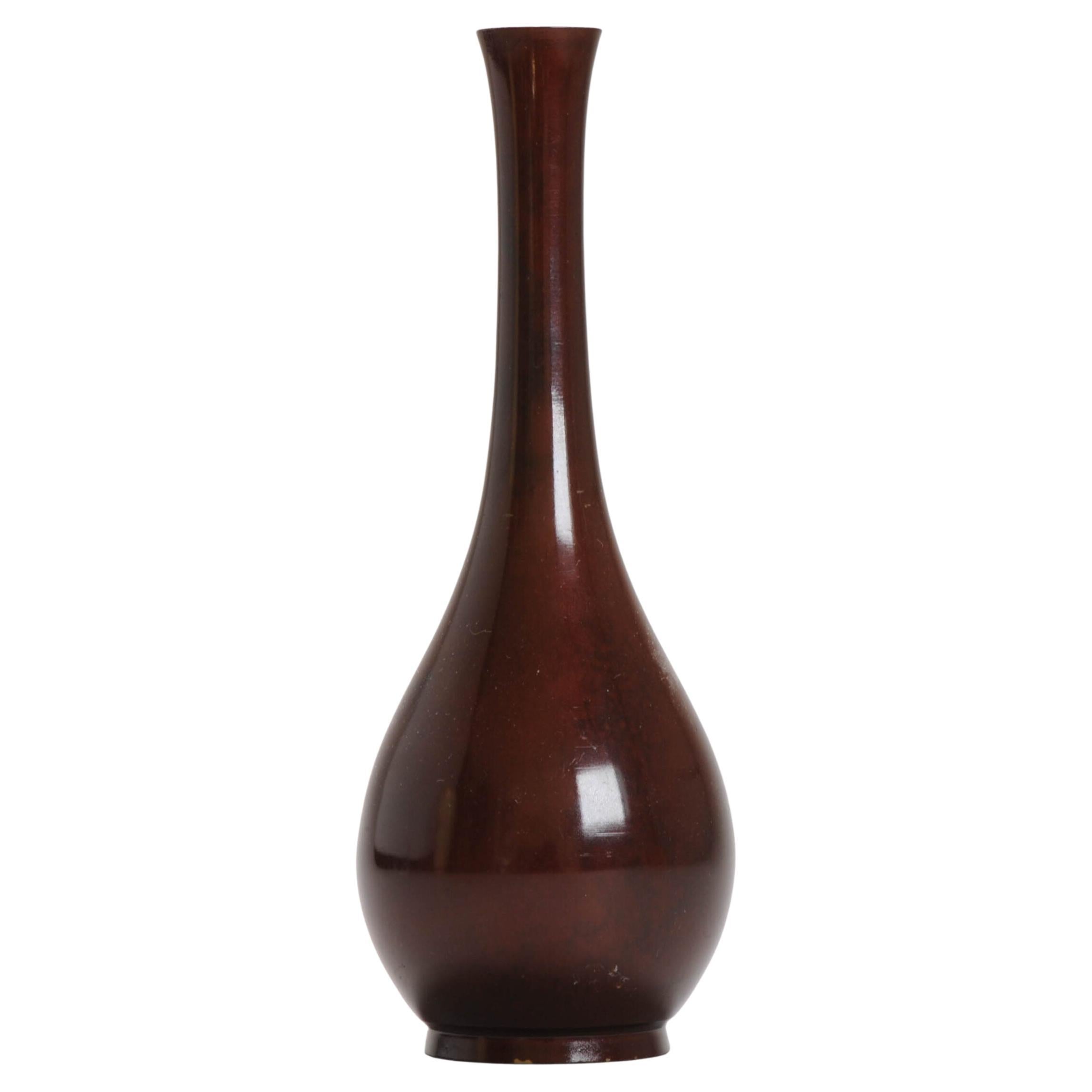 Raro vaso antico giapponese in bronzo con marchio del tempio sul lato inferiore, XIX sec. in vendita