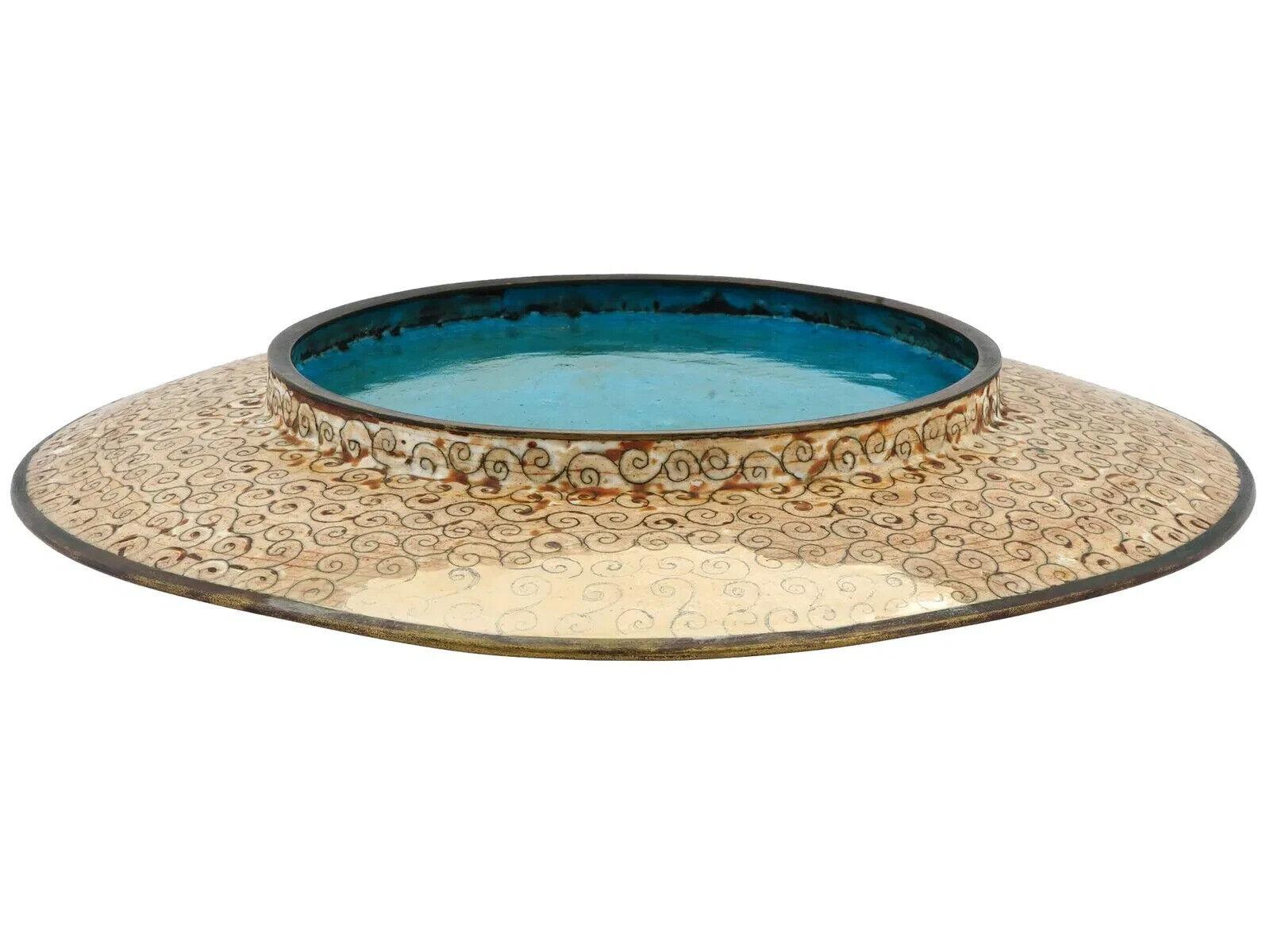 Seltener antiker japanischer Cloisonné-Emaille-Plattenteller mit Figuren aus 12 Zoll (Meiji-Periode) im Angebot