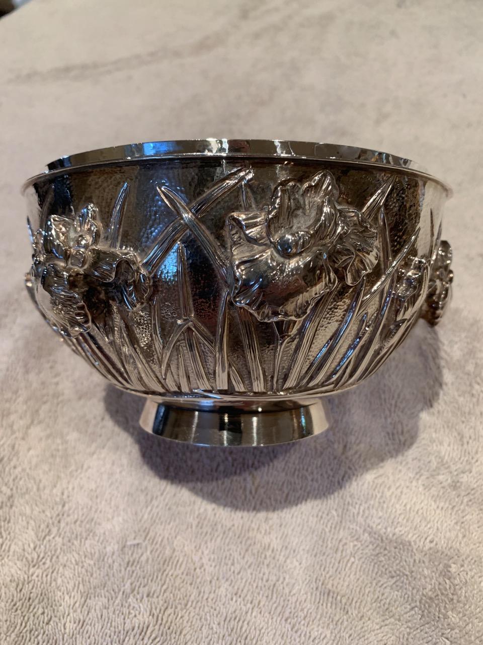 Rare Antique Japanese Meiji Period Solid Silver Bowl with Lid For Sale 3
