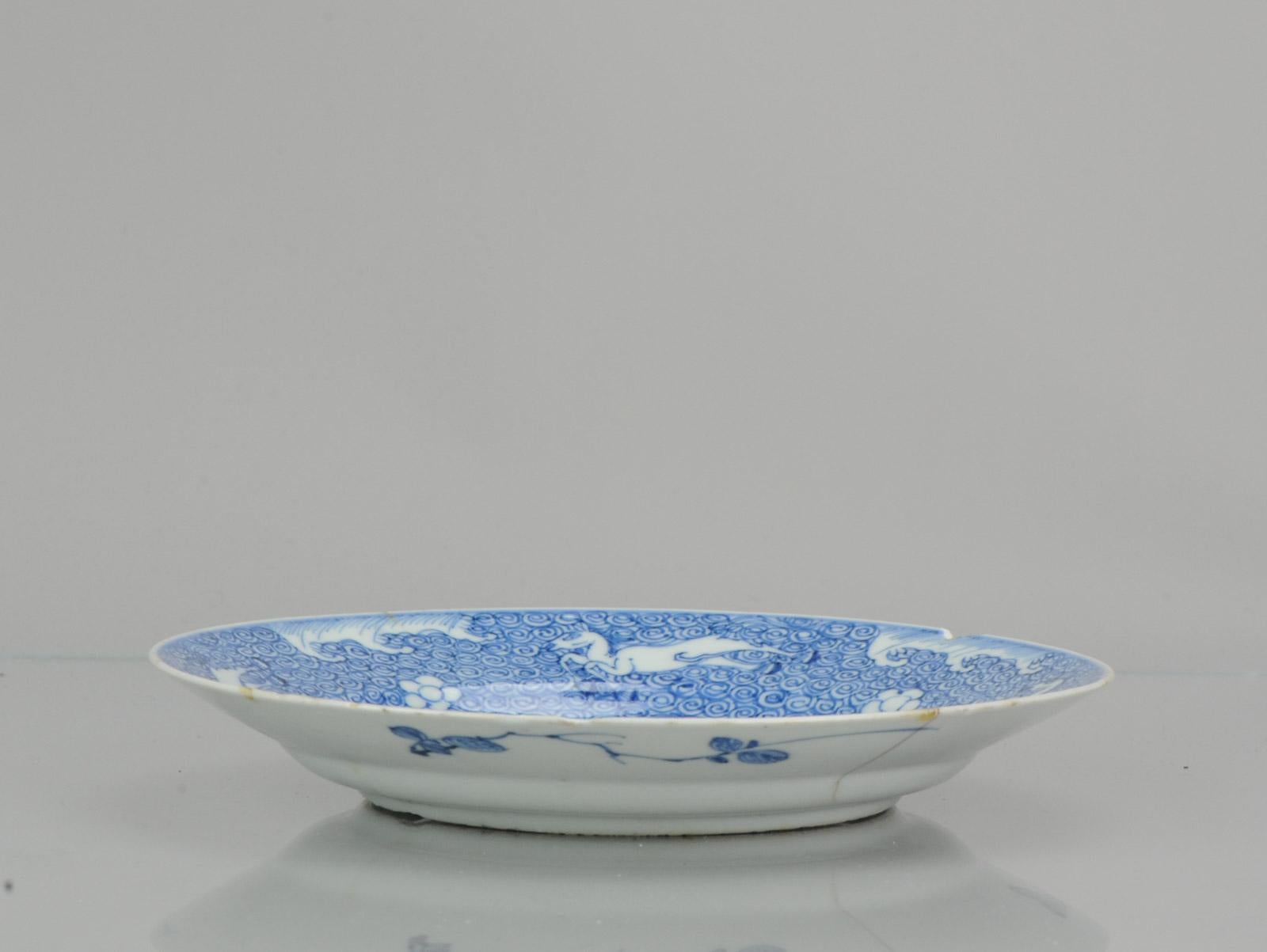 18th Century Rare Antique Kangxi 1662–1722 Chinese Porcelain Plate Galloping Horses
