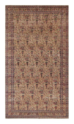 Seltener antiker Kerman Lavar Perserteppich mit Blumenmustern, von Rug & Kilim