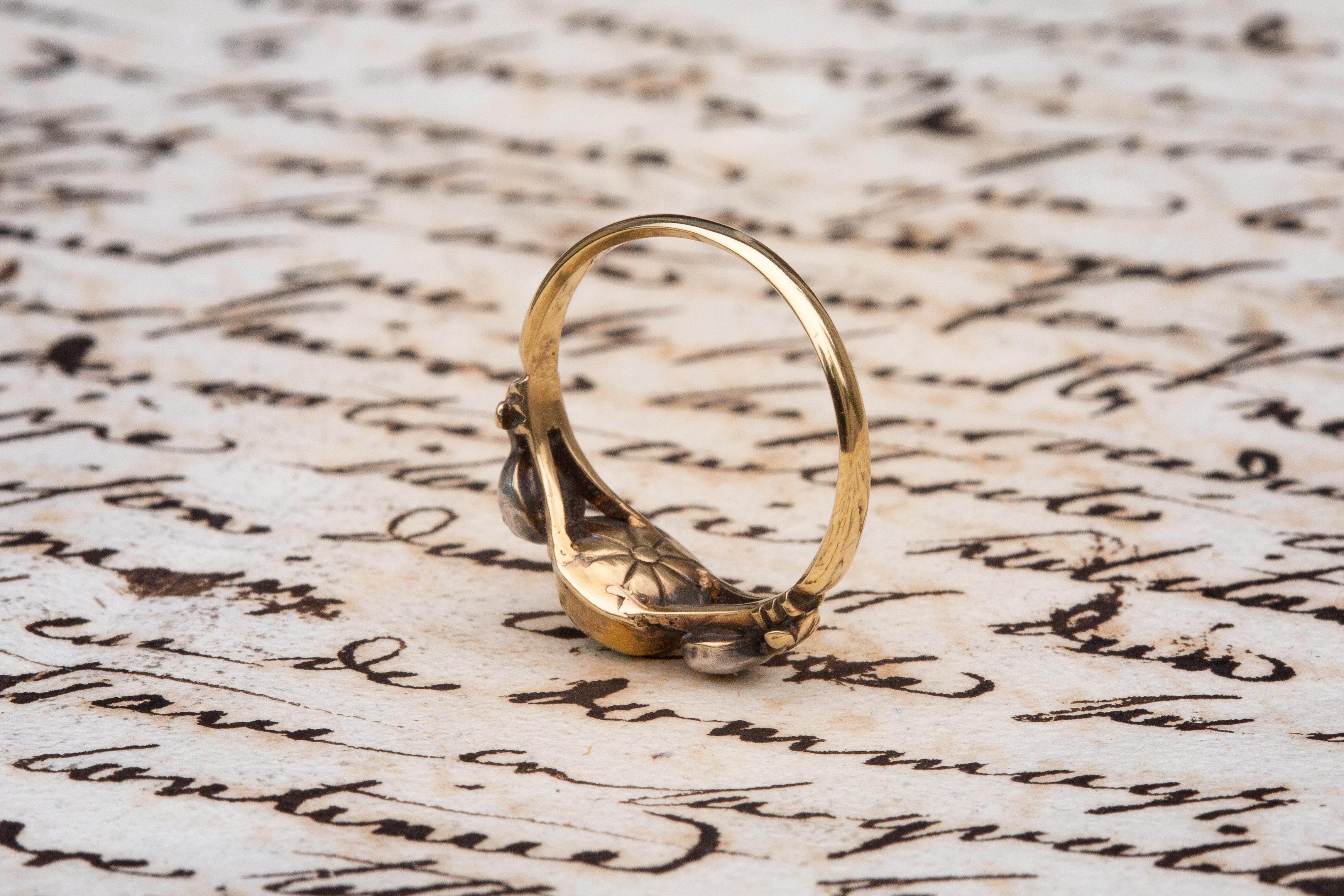 Women's or Men's Rare Antique Late 18th Century Emerald and Diamond Georgian Trilogy Ring