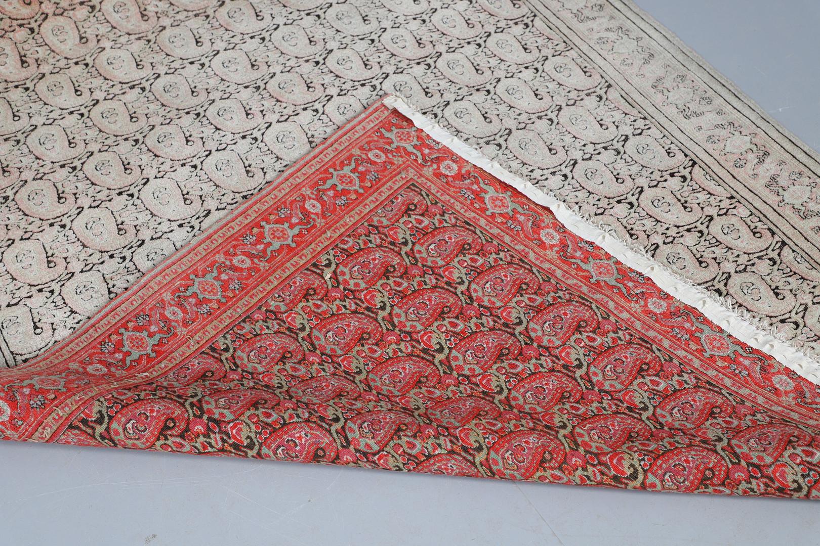 Early 20th Century Rare Antique Rugs Malayer Traditional Blush Pink Rug Wool Paisley Pattern Carpet For Sale