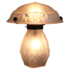 Seltene antike Muller Frères Luneville Geometrische Art Deco Tischlampe Milchglas