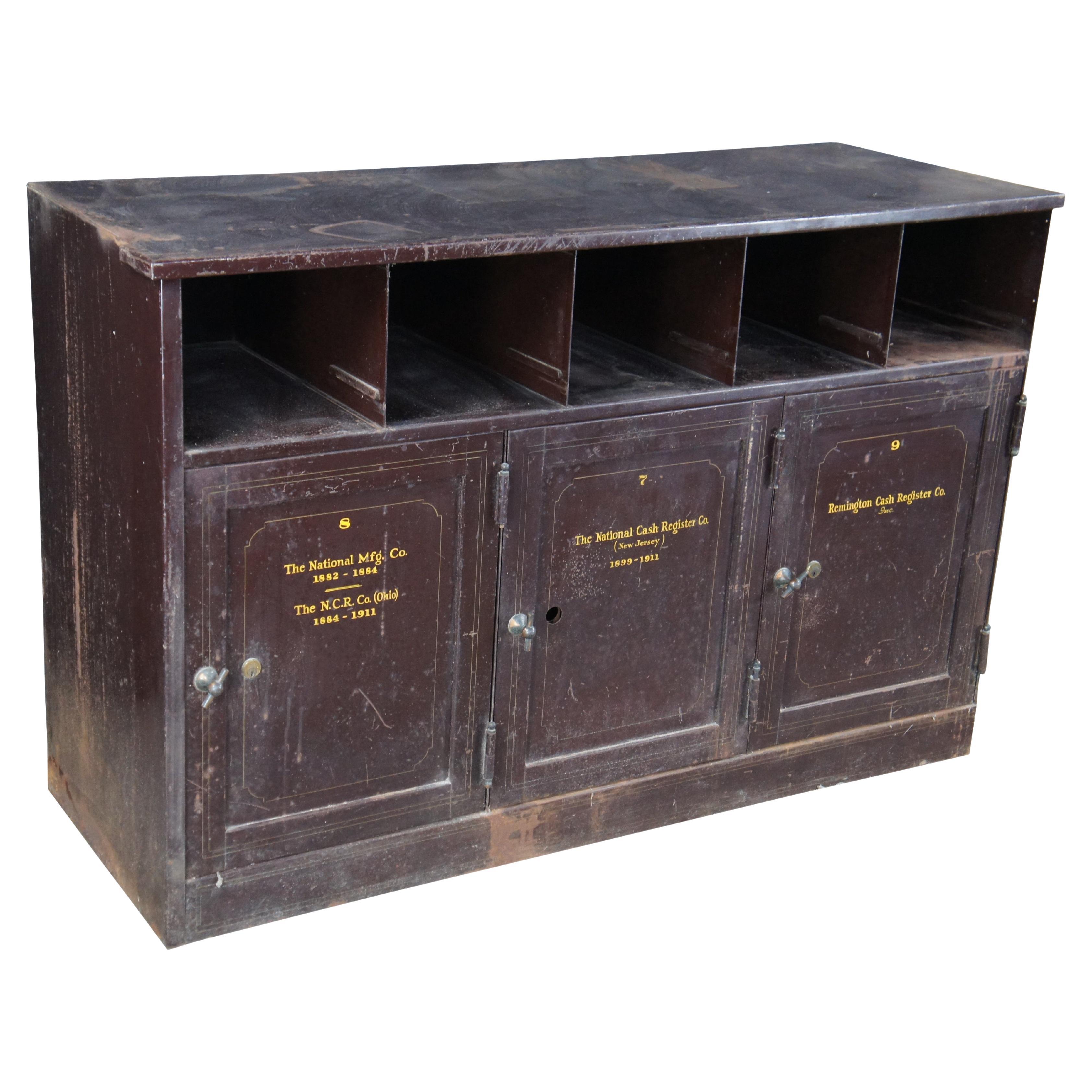 Rare Antique NCR National Cash Register Industrial Iron Steel Safe Cabinet 62" (Coffre-fort industriel en fer)