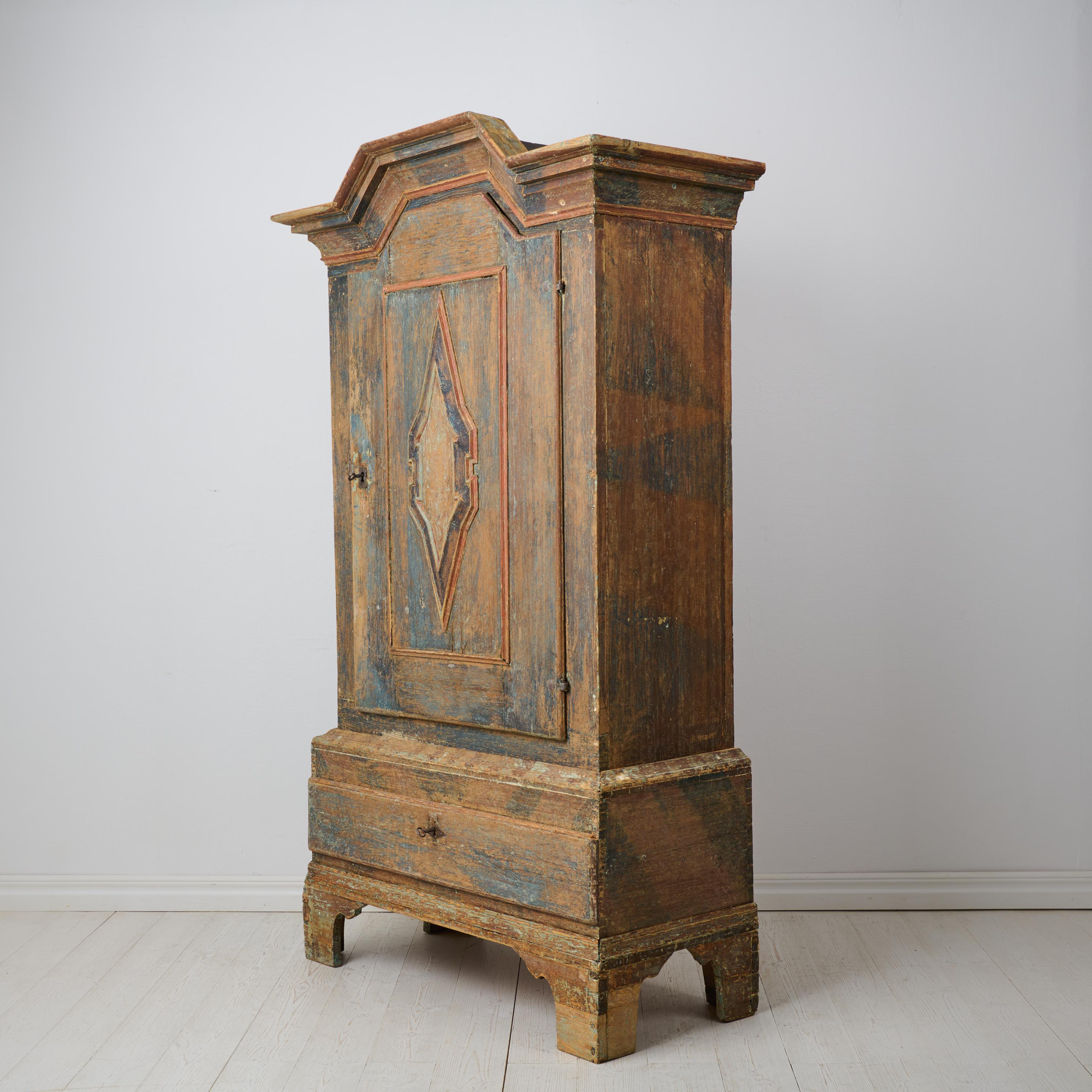 Svedese Raro mobile d'arte popolare barocco svedese settentrionale della fine del 1700 in vendita