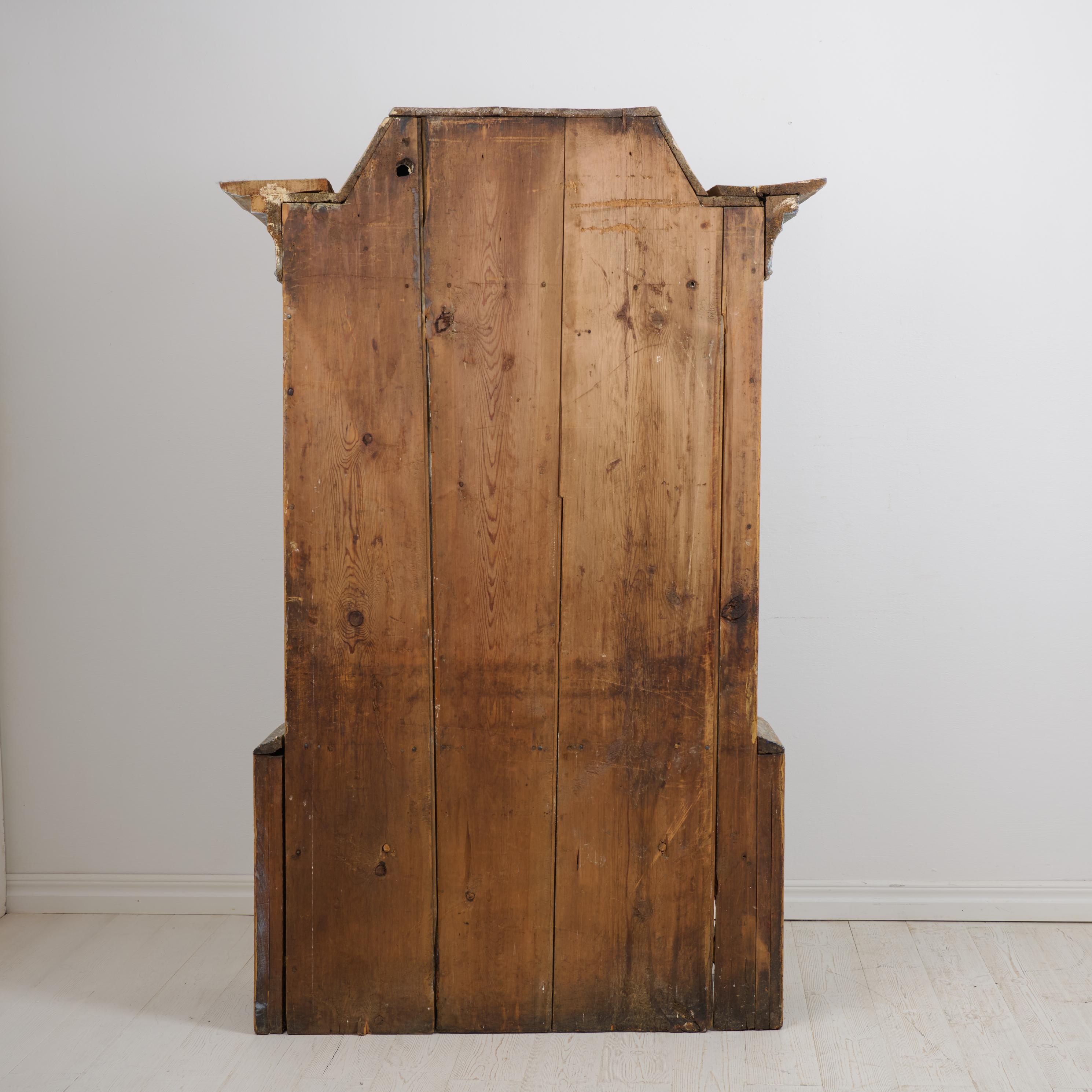 XVIIIe siècle Rare cabinet d'art populaire suédois nordique ancien de style baroque en vente