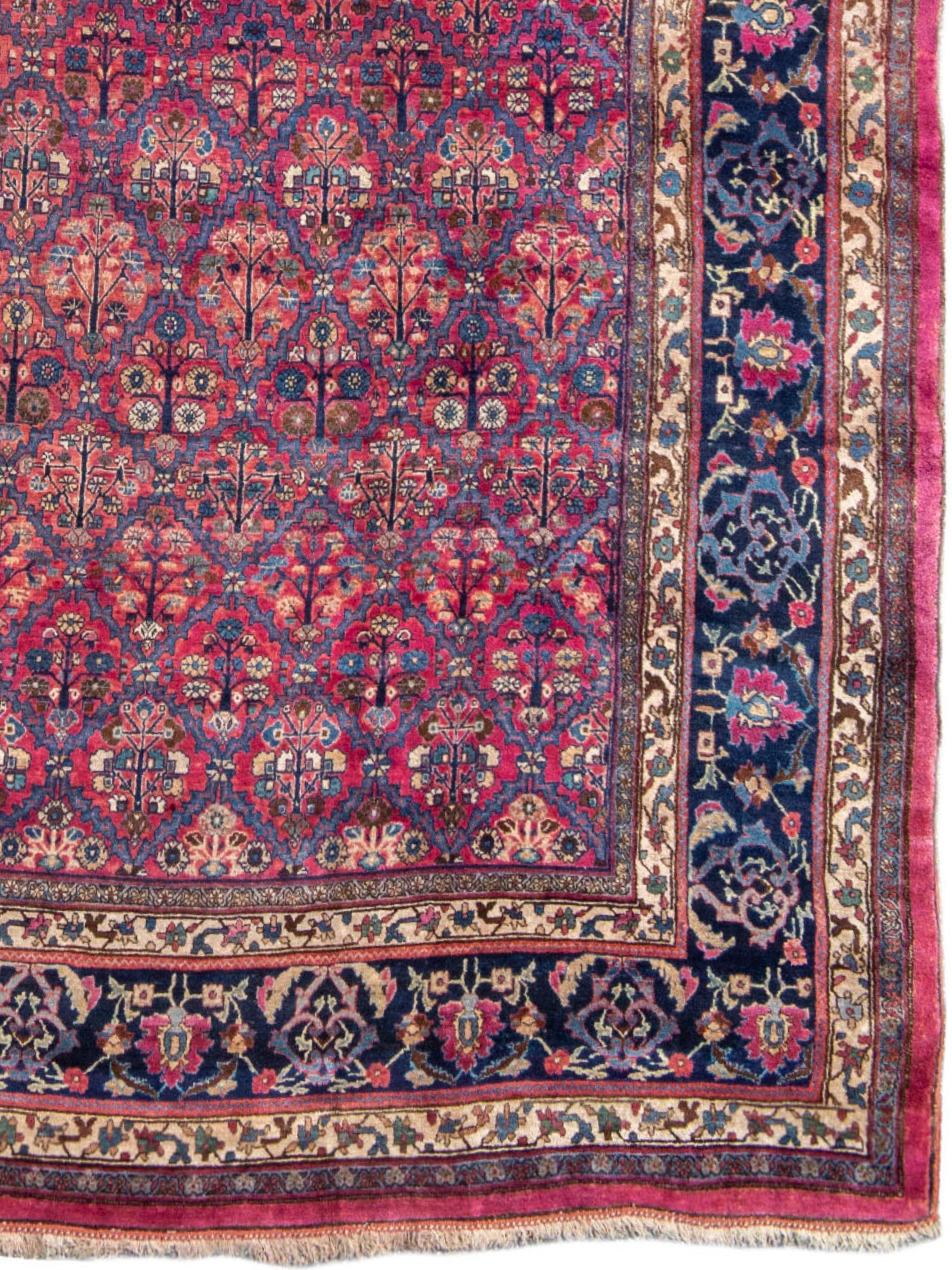 Rara alfombra persa bidjar de gran tamaño en excelente estado, c. 1900 Persa en venta