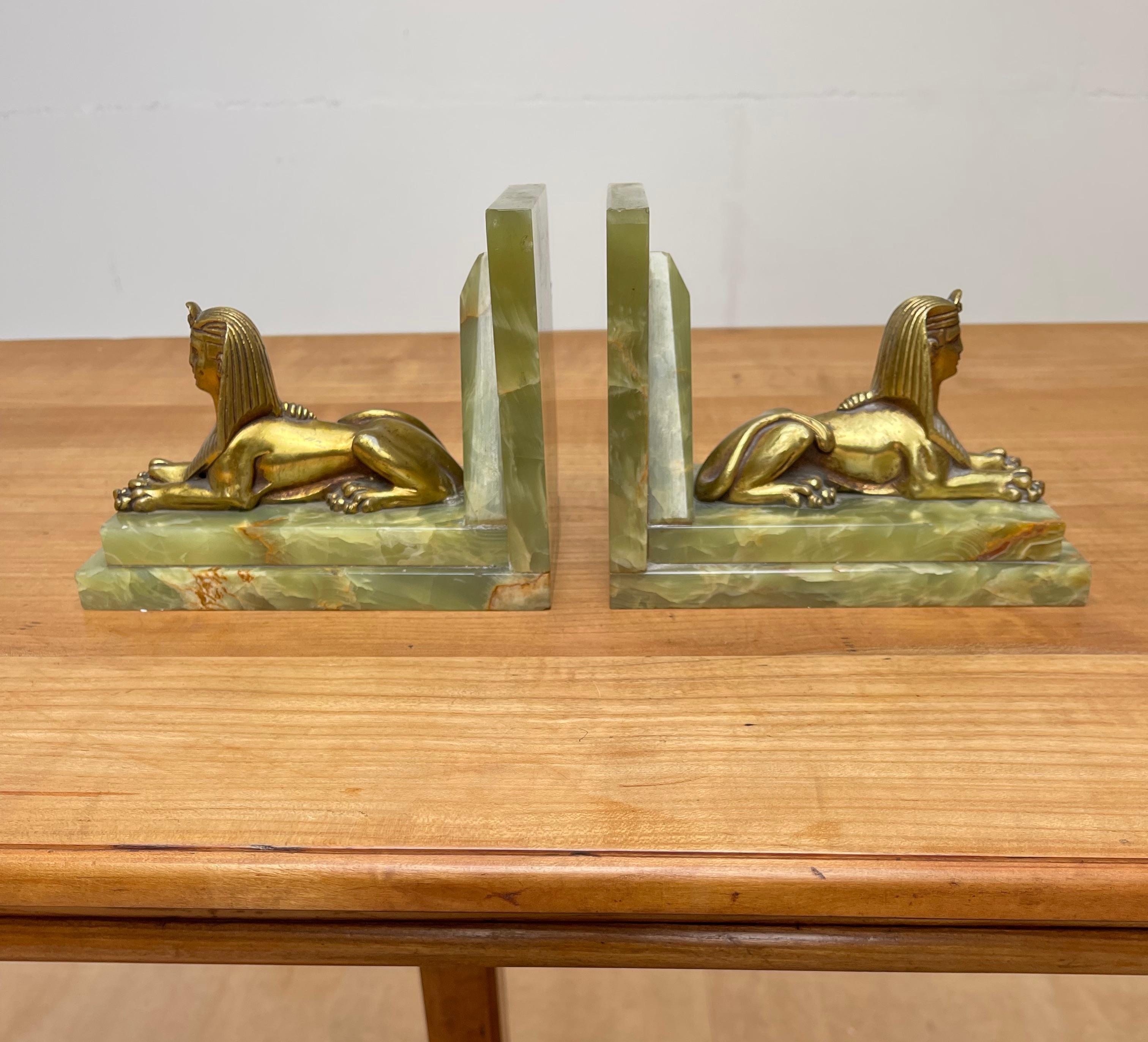 Rare Antique Pair of Art Deco Bookends Egyptian Revival Bronze Sphinx Sculptures For Sale 4