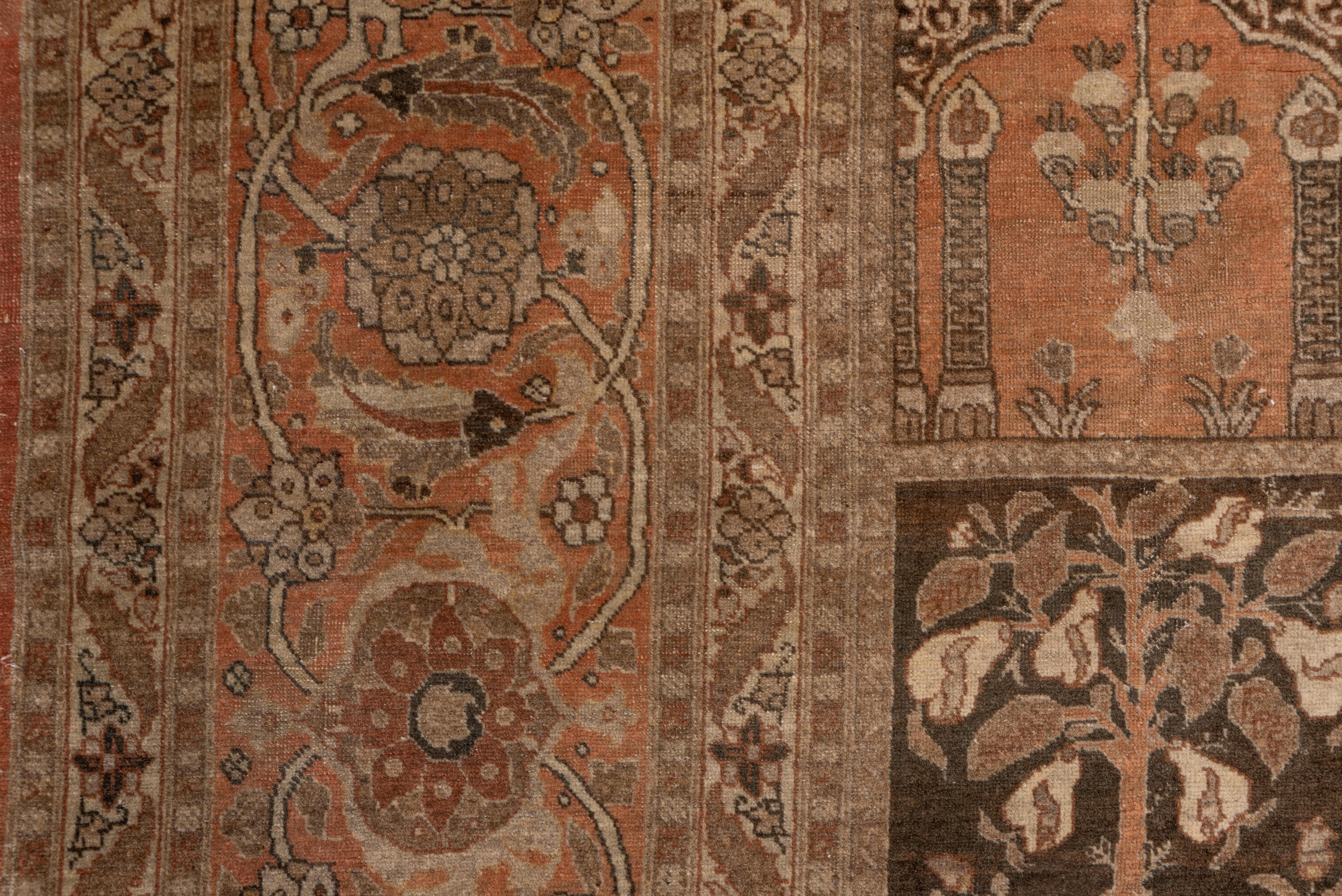 Seltener antiker persischer Täbriz-Teppich, um 1900 im Zustand „Gut“ im Angebot in New York, NY