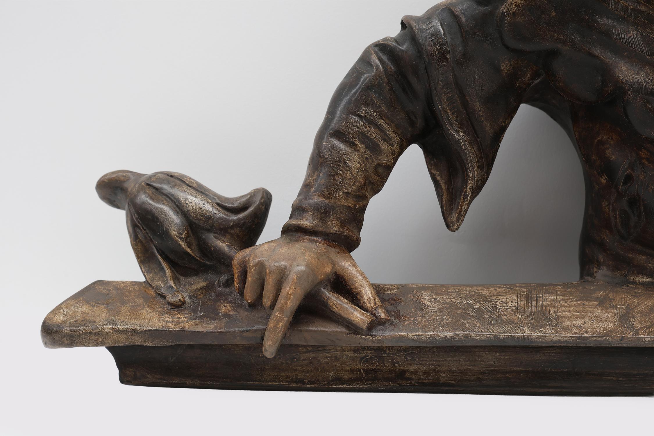 Rare statue ou sculpture ancienne en plâtre d'un bouffon ou d'un farceur, France ca. 1880 Bon état - En vente à Meulebeke, BE