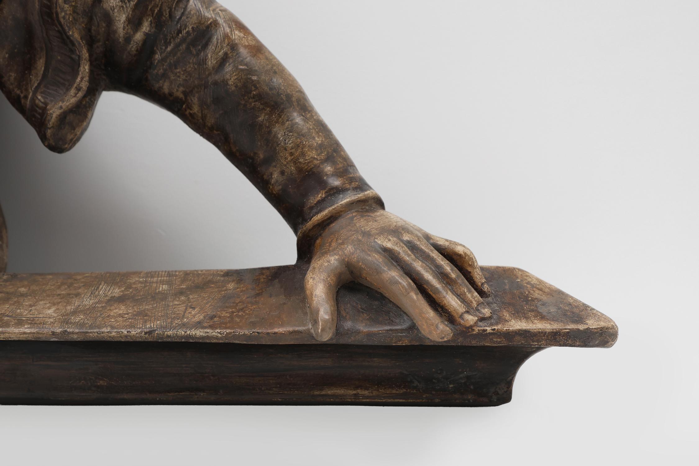 XIXe siècle Rare statue ou sculpture ancienne en plâtre d'un bouffon ou d'un farceur, France ca. 1880 en vente