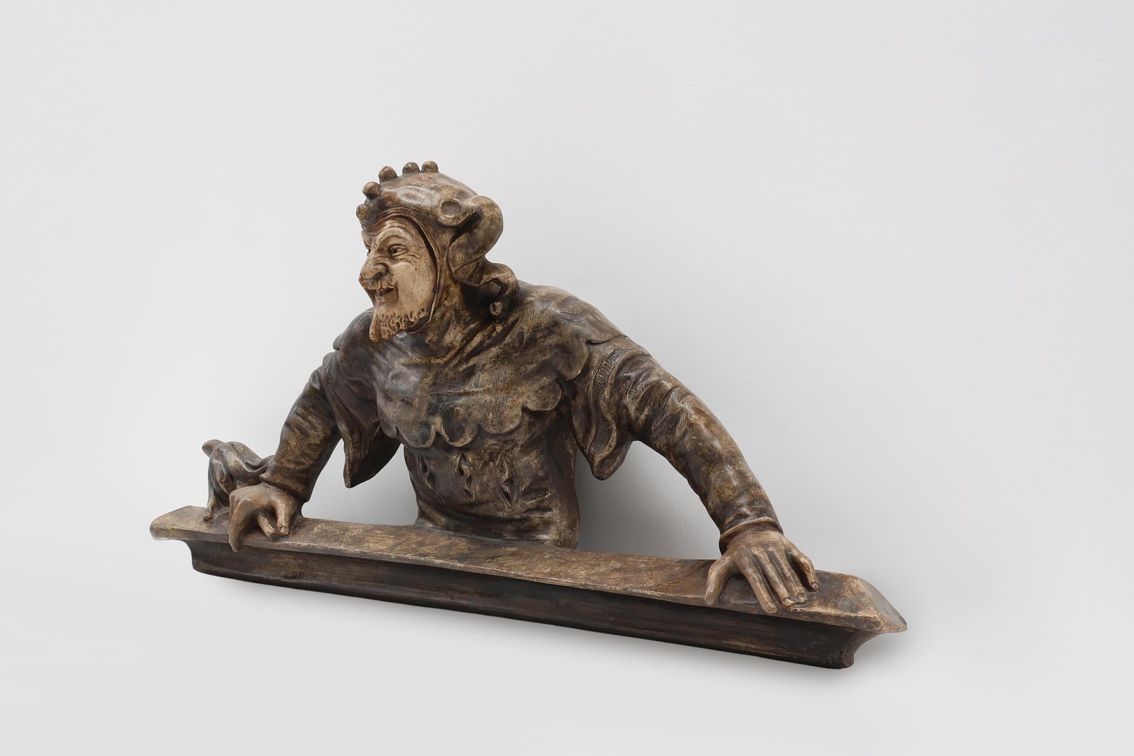 Rare statue ou sculpture ancienne en plâtre d'un bouffon ou d'un farceur, France ca. 1880 en vente 2