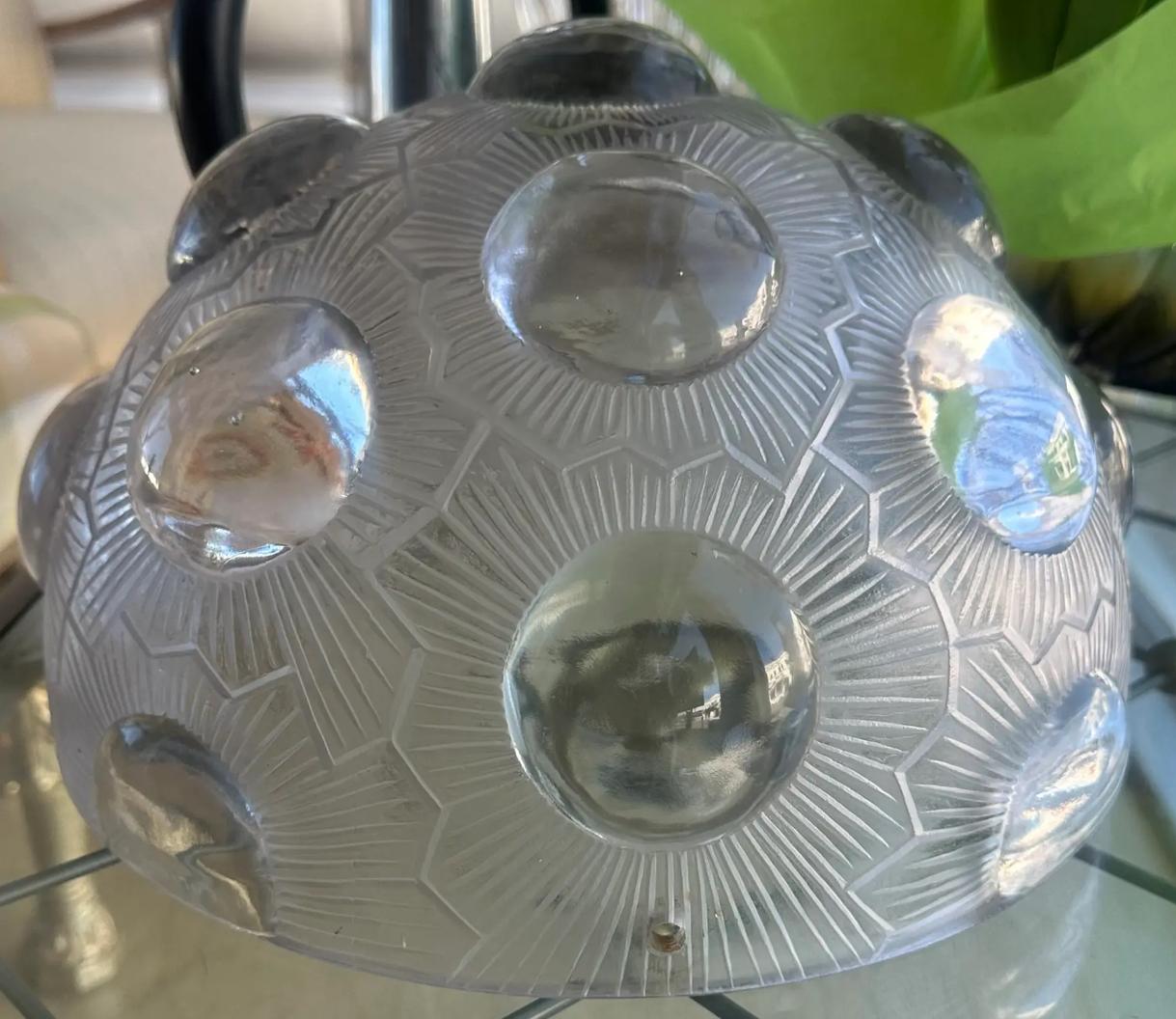 Raro Antique Rene Lalique Soleil French Art Glass Flush Mount Chande Light F en Bueno estado para la venta en LOS ANGELES, CA