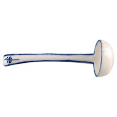 Rare Antique Royal Copenhagen Blue Fluted Plain Mustard Spoon, Mid-19th Century