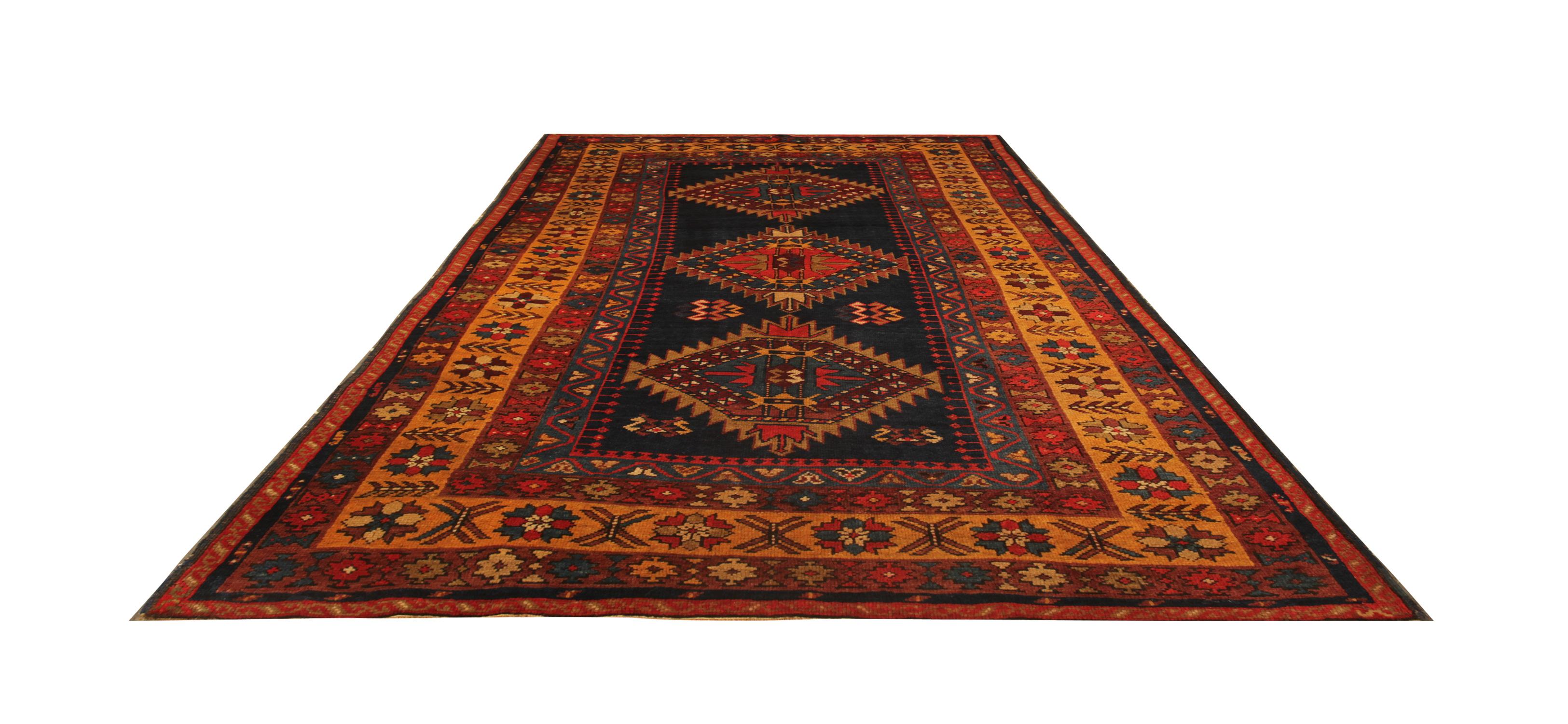 Rare Antique Rug Caucasian Oriental Rug Handmade Carpet from Kazak Area In Excellent Condition For Sale In Wembley, GB