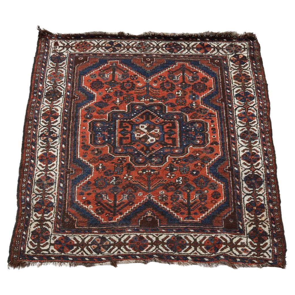 Seltener antiker kaukasischer orientalischer Teppich, handgefertigter, rustikaler Qashqai-Teppich