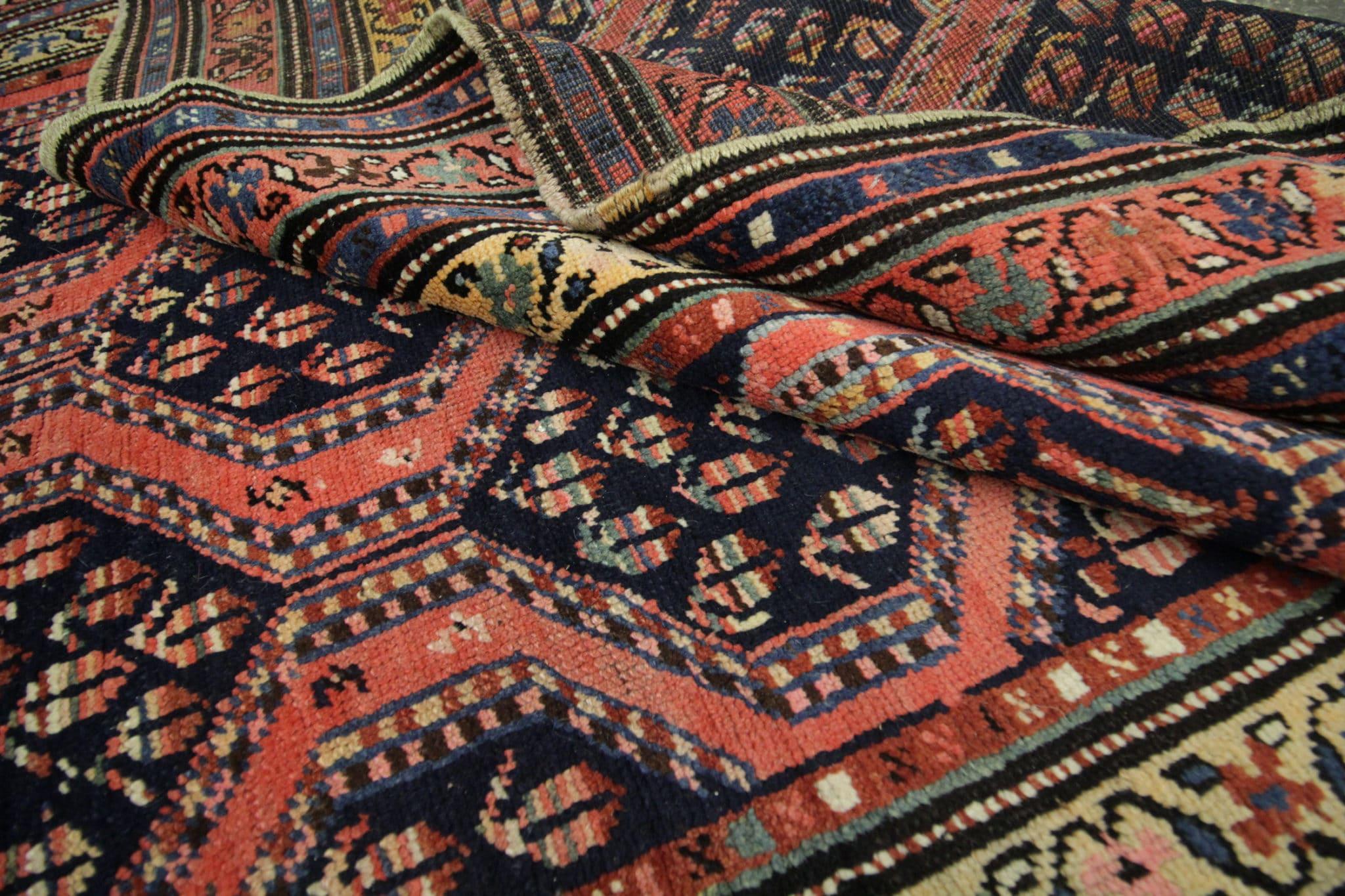 Rare Antique Rug Caucasian Rug Karabagh Handmade Carpet Oriental Rugs for Sale In Excellent Condition For Sale In Hampshire, GB