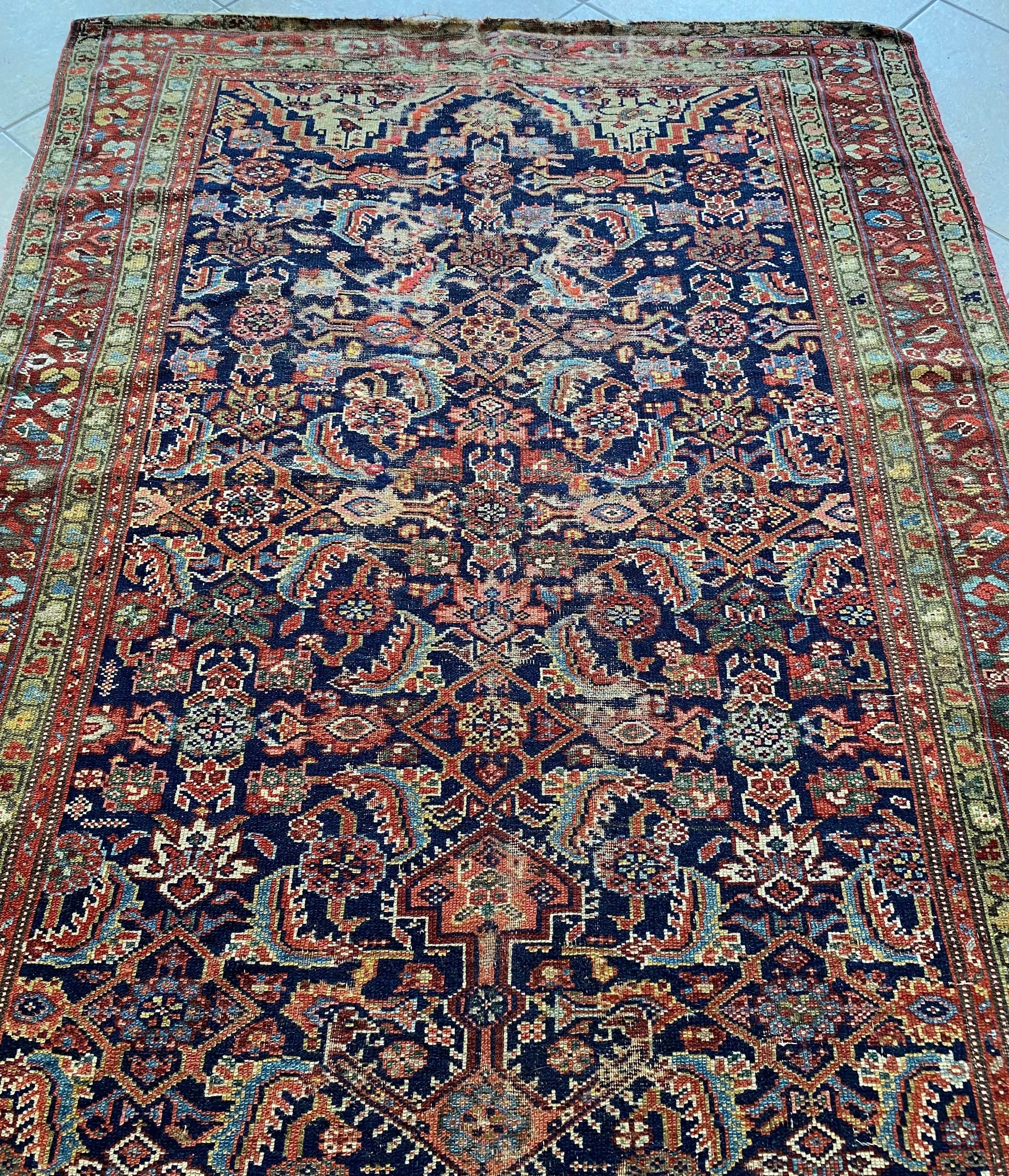 Handgewebter seltener antiker Läufer Teppich Langer traditioneller Orientteppich Läufer aus Wolle (Handgeknüpft) im Angebot