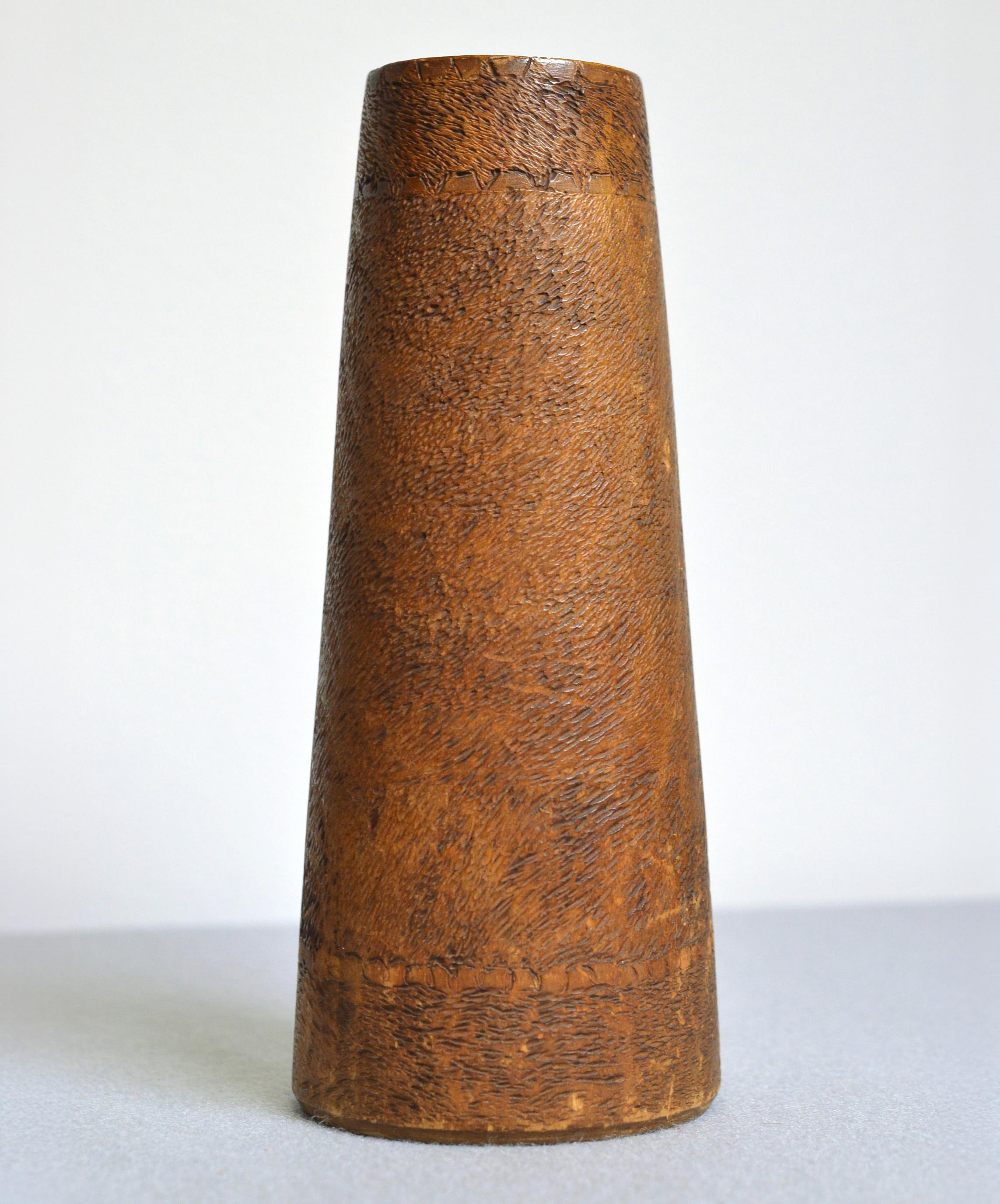 Rare Antique Russian Abramtsevo Vase Hand Wood Carving Painting by Boehm  In Good Condition For Sale In Sweden, SE