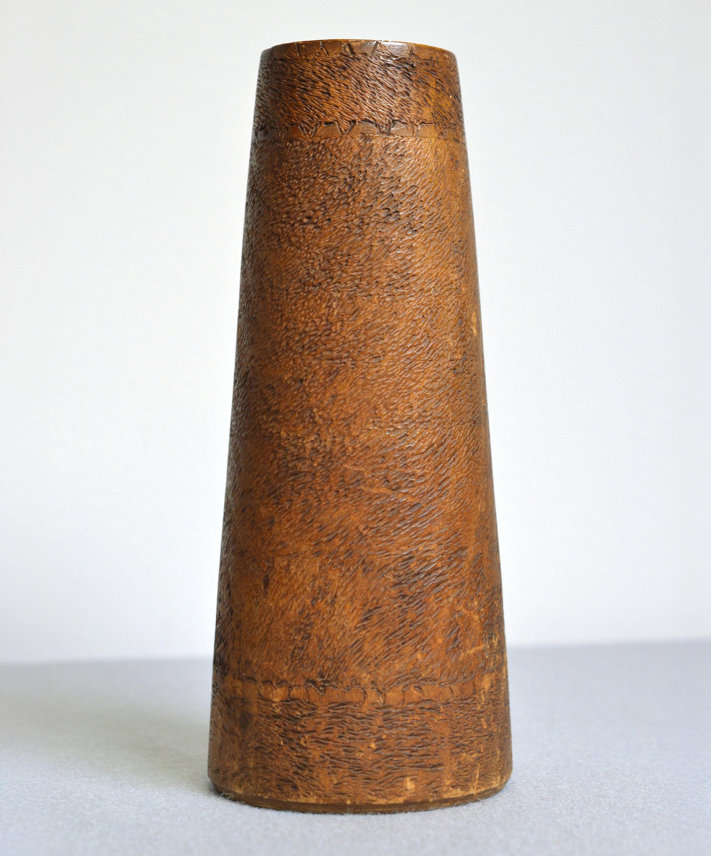 Rare Antique Russian Abramtsevo Vase Hand Wood Carving Painting by Boehm In Good Condition For Sale In Sweden, SE