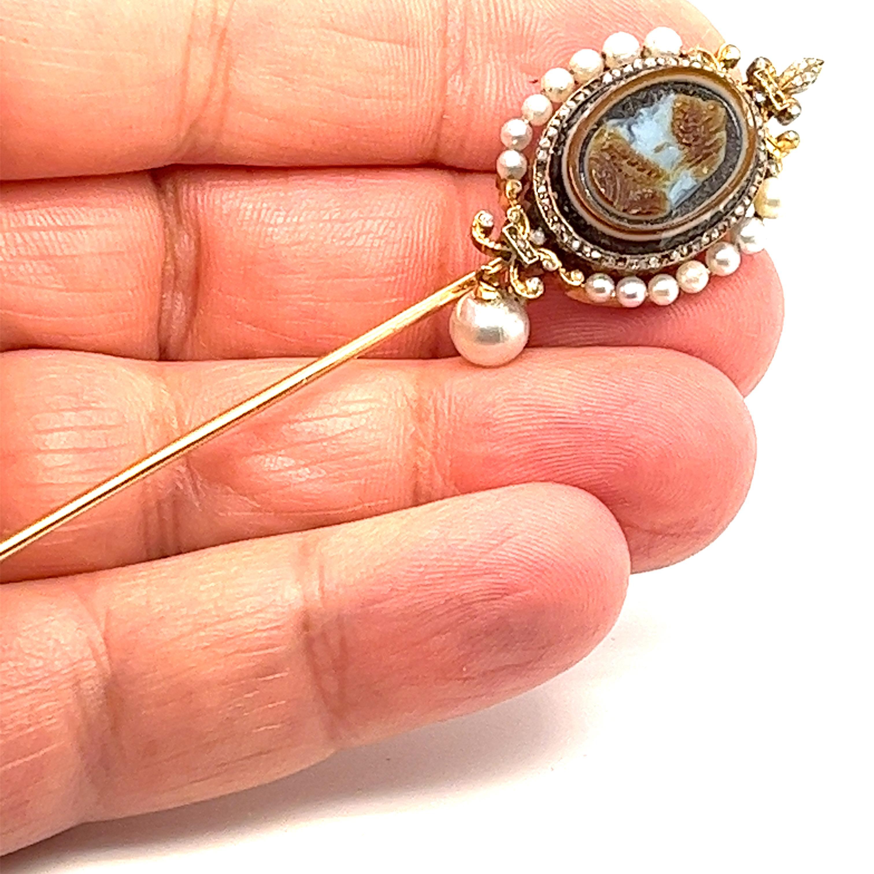 Rare Antique Sardonyx Cameo Pin - 18K Gold, Diamonds, and Pearls, Circa 1850. For Sale 2