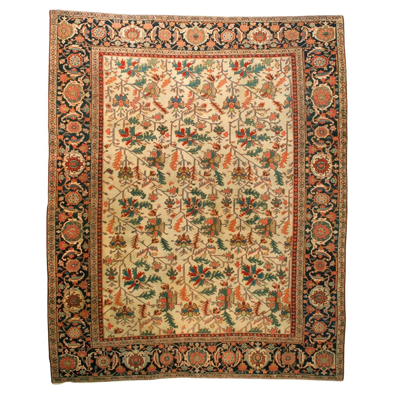 Rare tapis ancien Serapi en vente