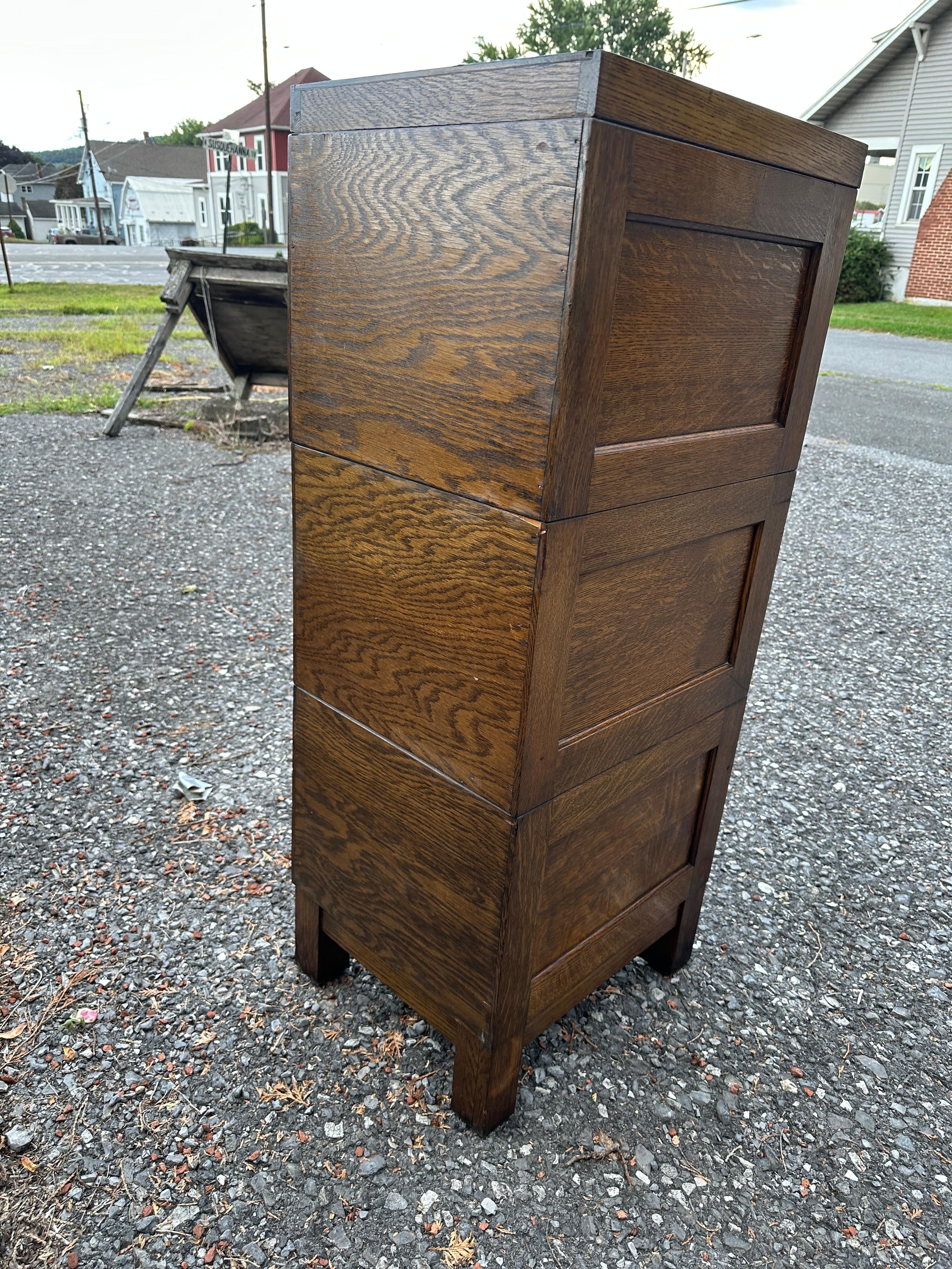 Seltene Antiquitäten   SHAW WALKER   Aktenschrank in voller Größe - W5003            VERKAUF  20% im Zustand „Gut“ im Angebot in Shamokin Dam, PA