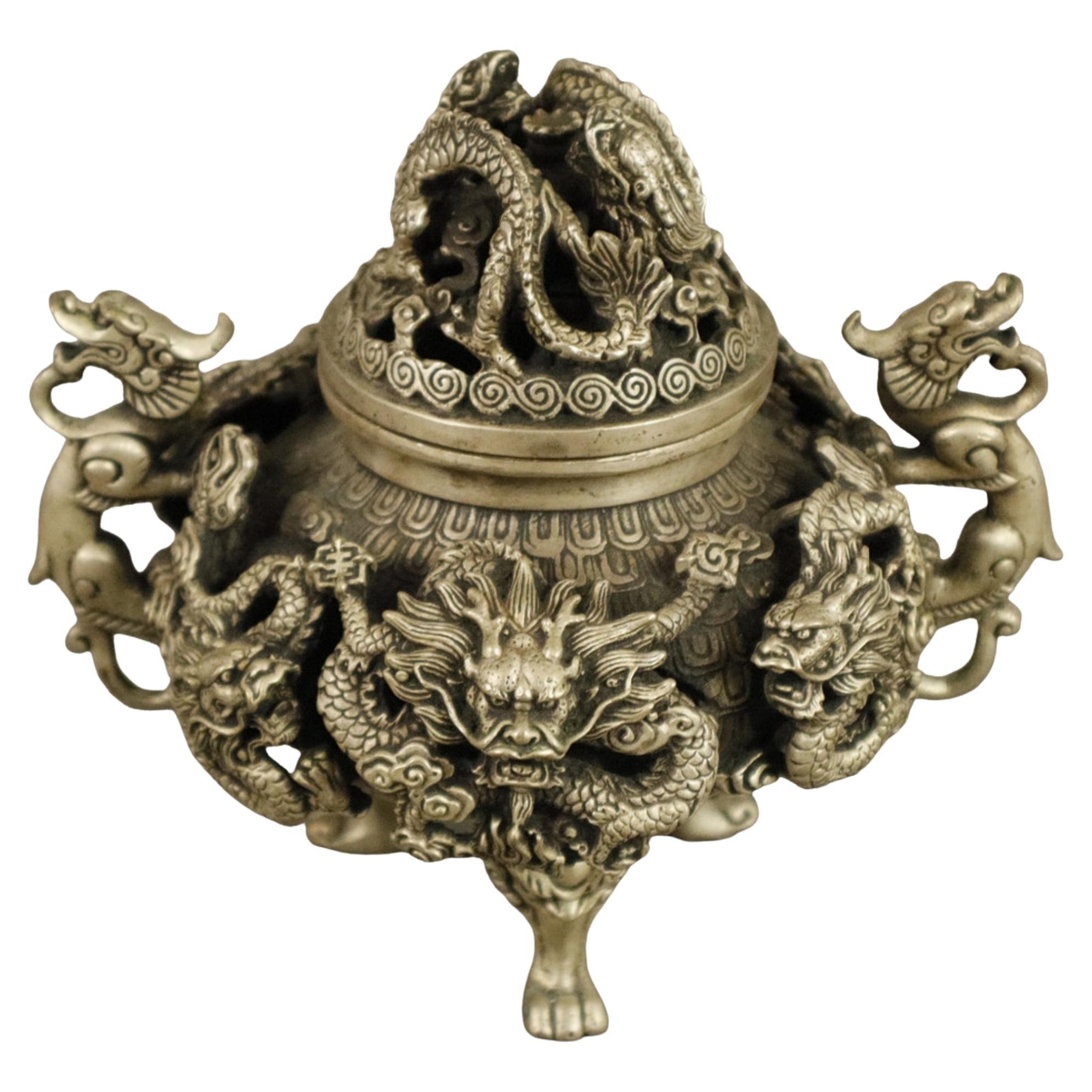 Seltene antike chinesische, handgravierte Drachen-Skulptur aus Silberbecher INCENSE BURNER