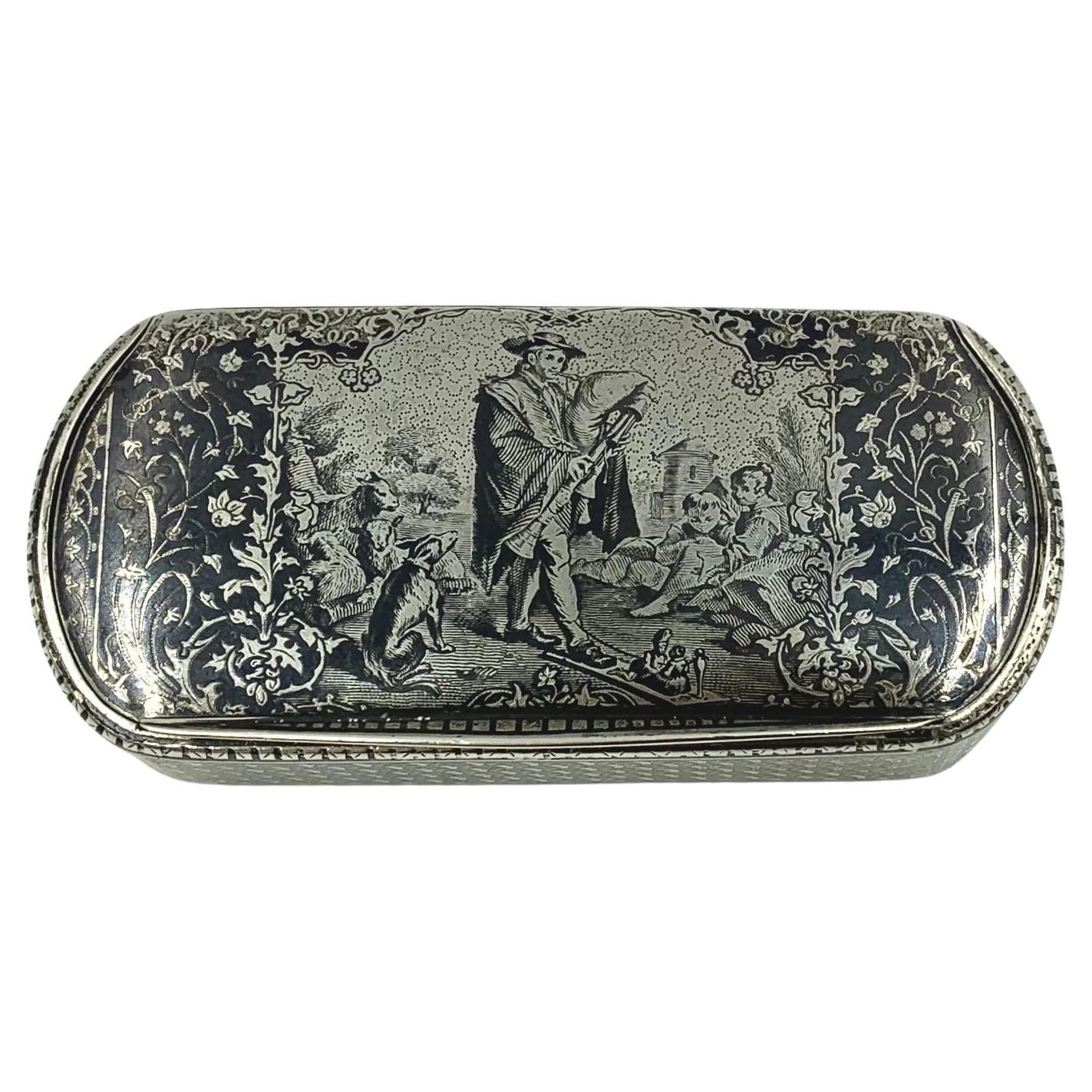 Rare Antique Silver Niello Scottish Bagpipe Player Snuff Box, Circa 1840 For Sale