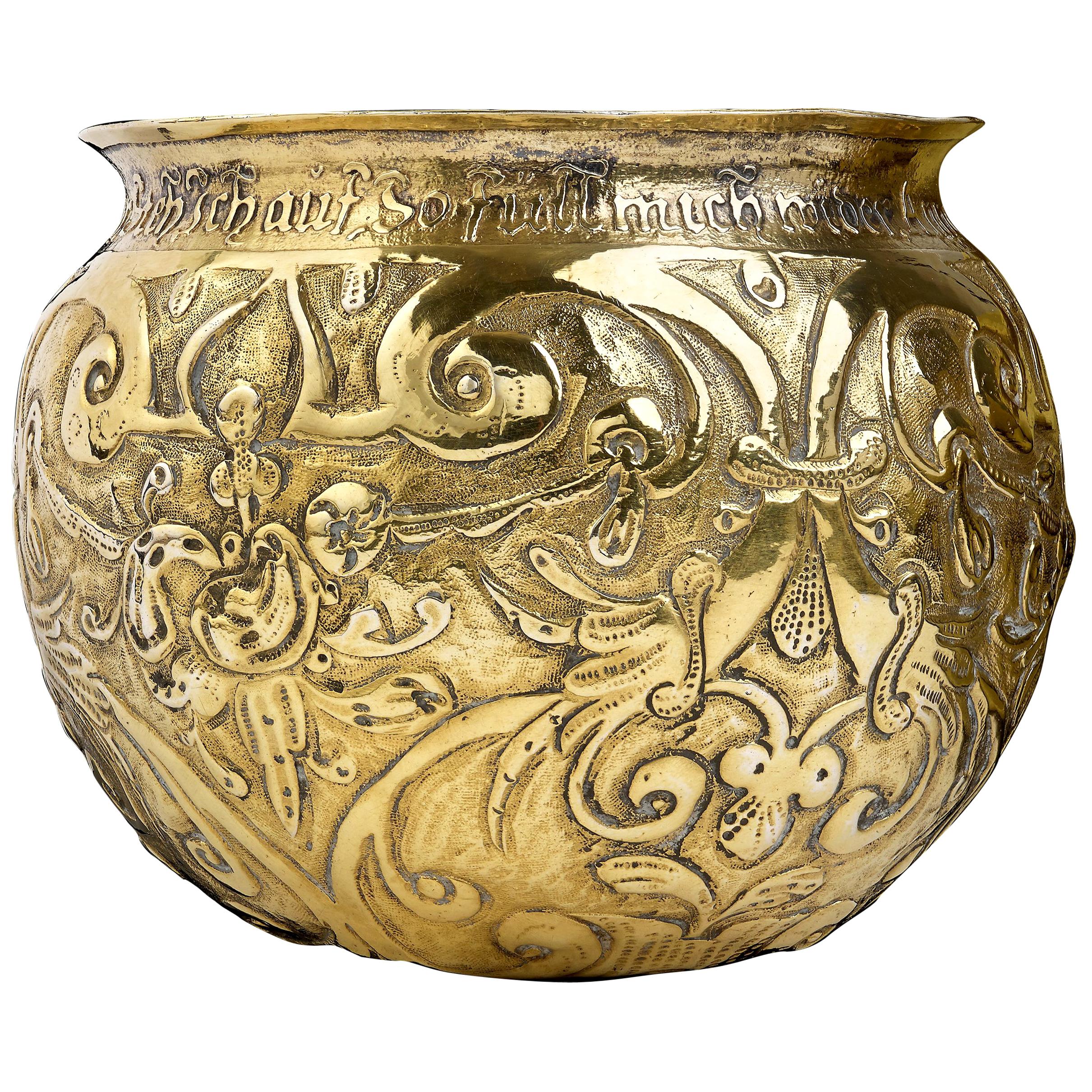 Rare Antique Silver Tumbler Cup, circa 1600 For Sale