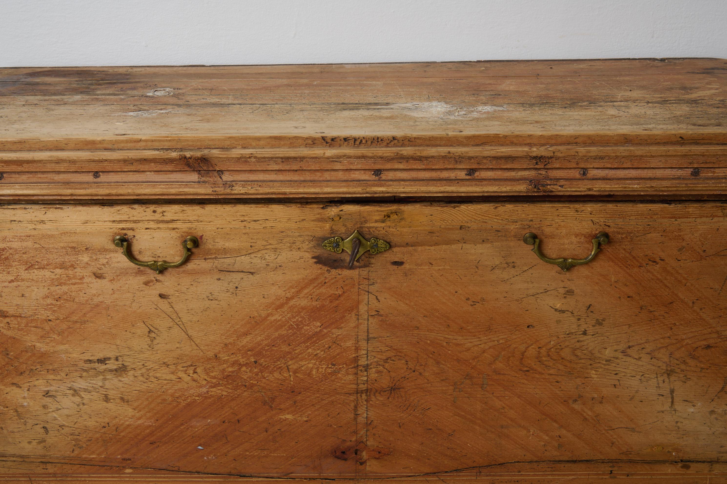 Rare Antique Swedish Secretary Desk in Folk Art from Northern Sweden For Sale 5