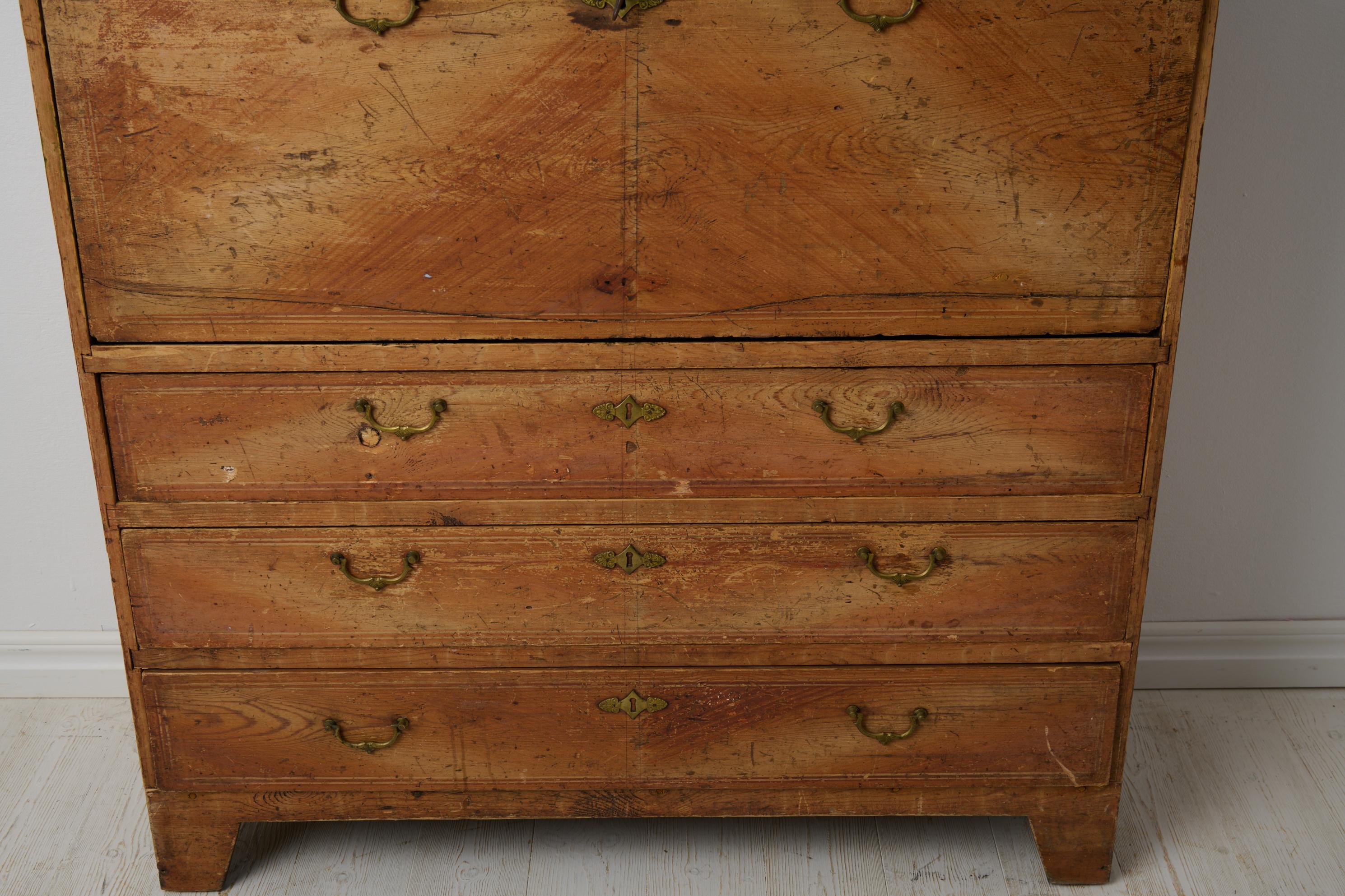 Rare Antique Swedish Secretary Desk in Folk Art from Northern Sweden For Sale 6
