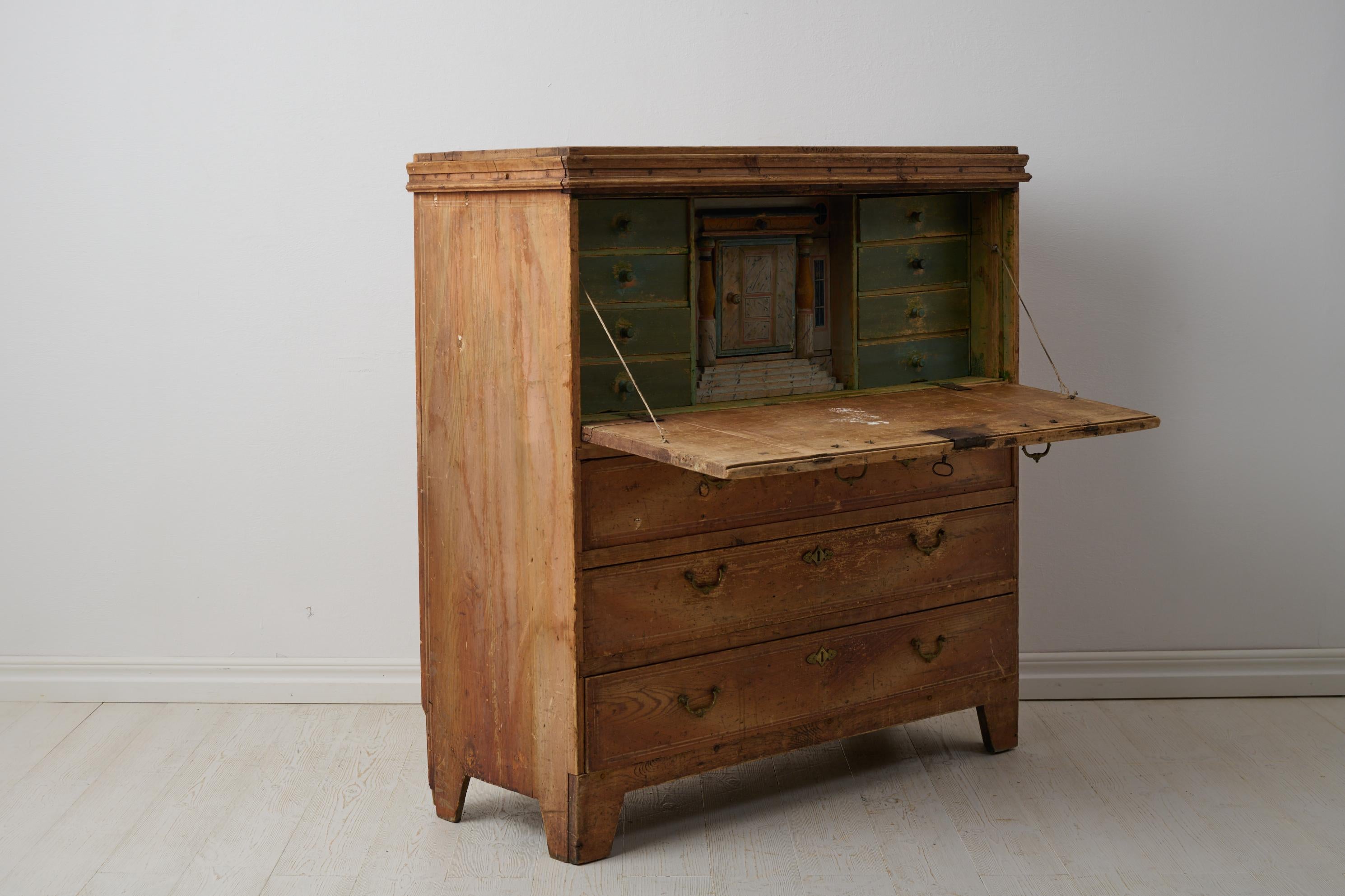 Rare Antique Swedish Secretary Desk in Folk Art from Northern Sweden For Sale 1