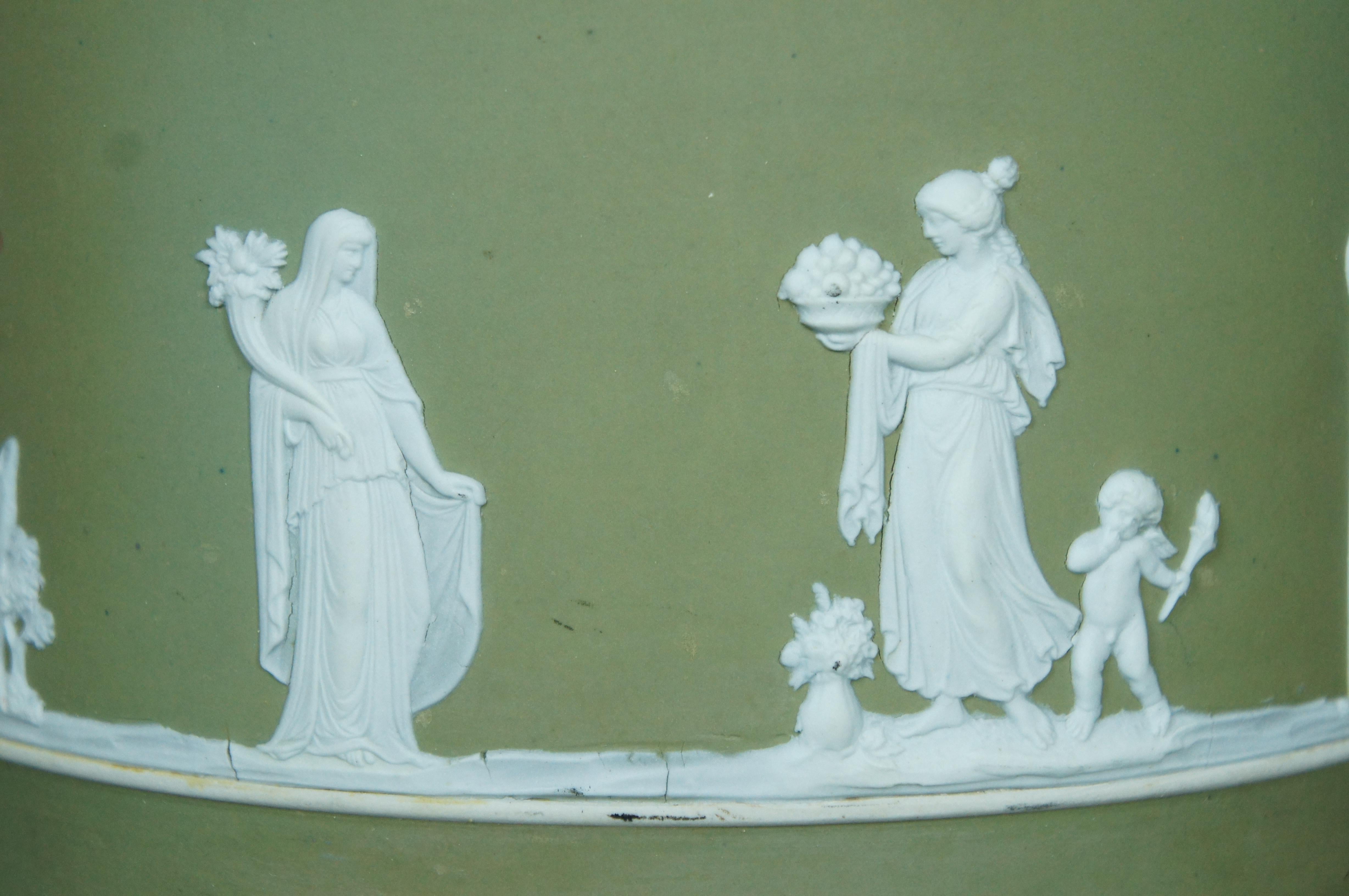 Rare Antique Wedgwood England Green Jasperware Footed Planter Cachepot 8