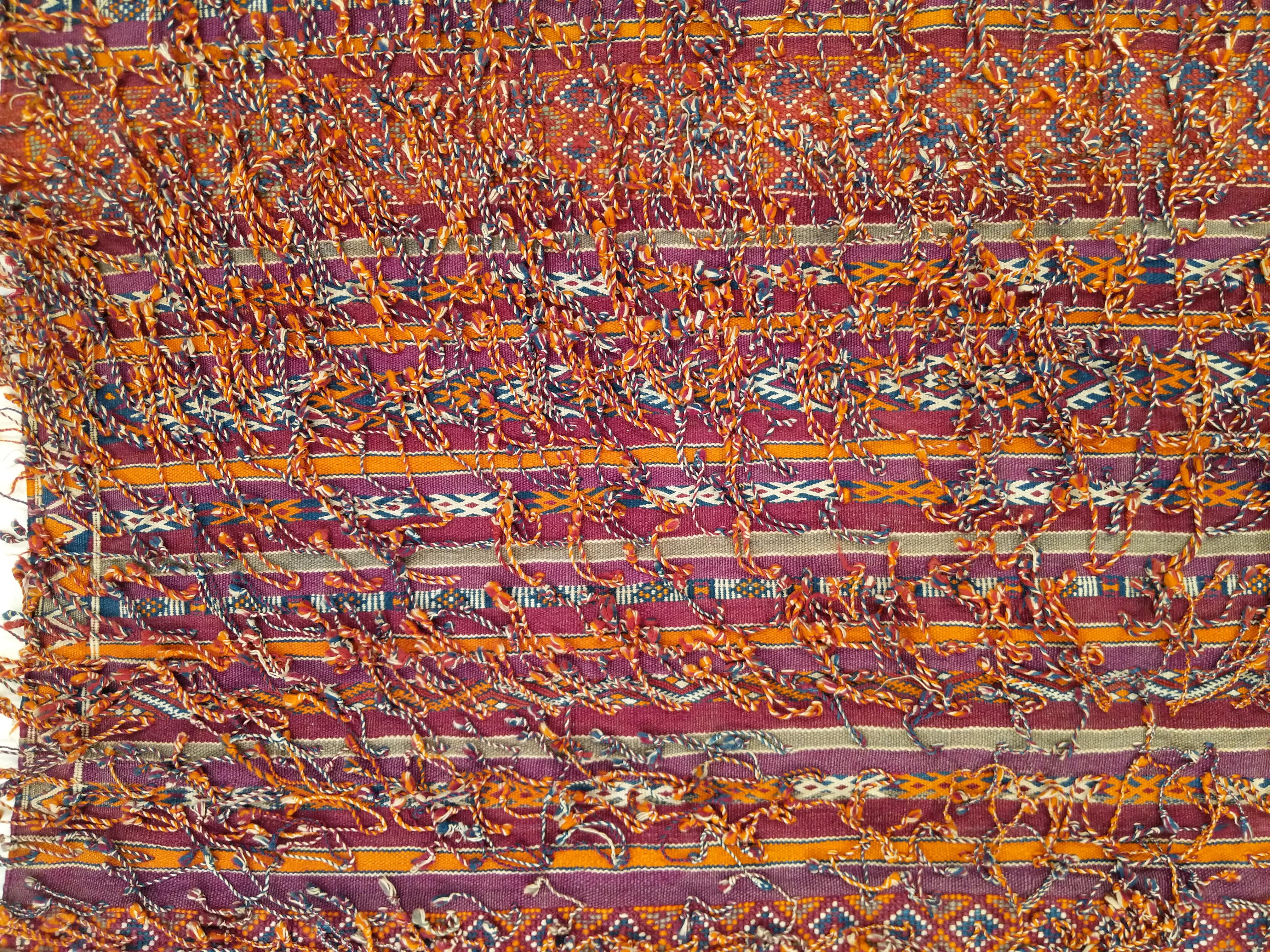 Seltener antiker marokkanischer Zemmour-Berberteppich (Handgeknüpft) im Angebot