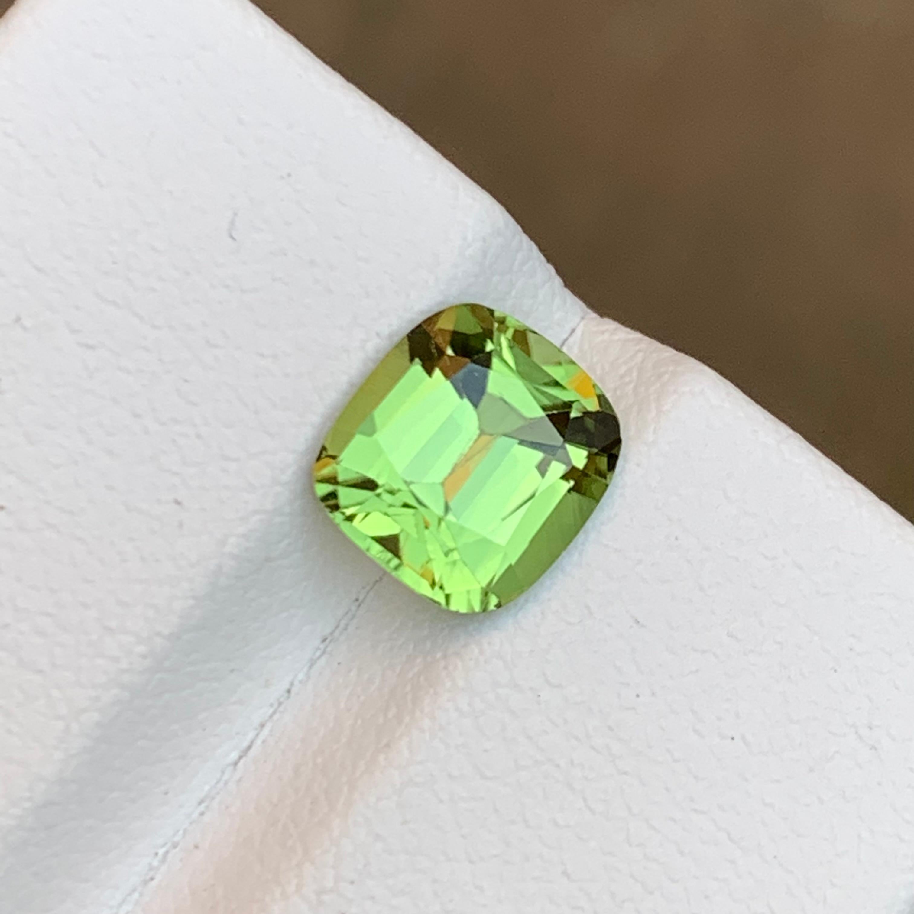 Rare Apple Green Natural Tourmaline Gemstone 1.90 Ct Square Cushion Cut for Ring For Sale 4