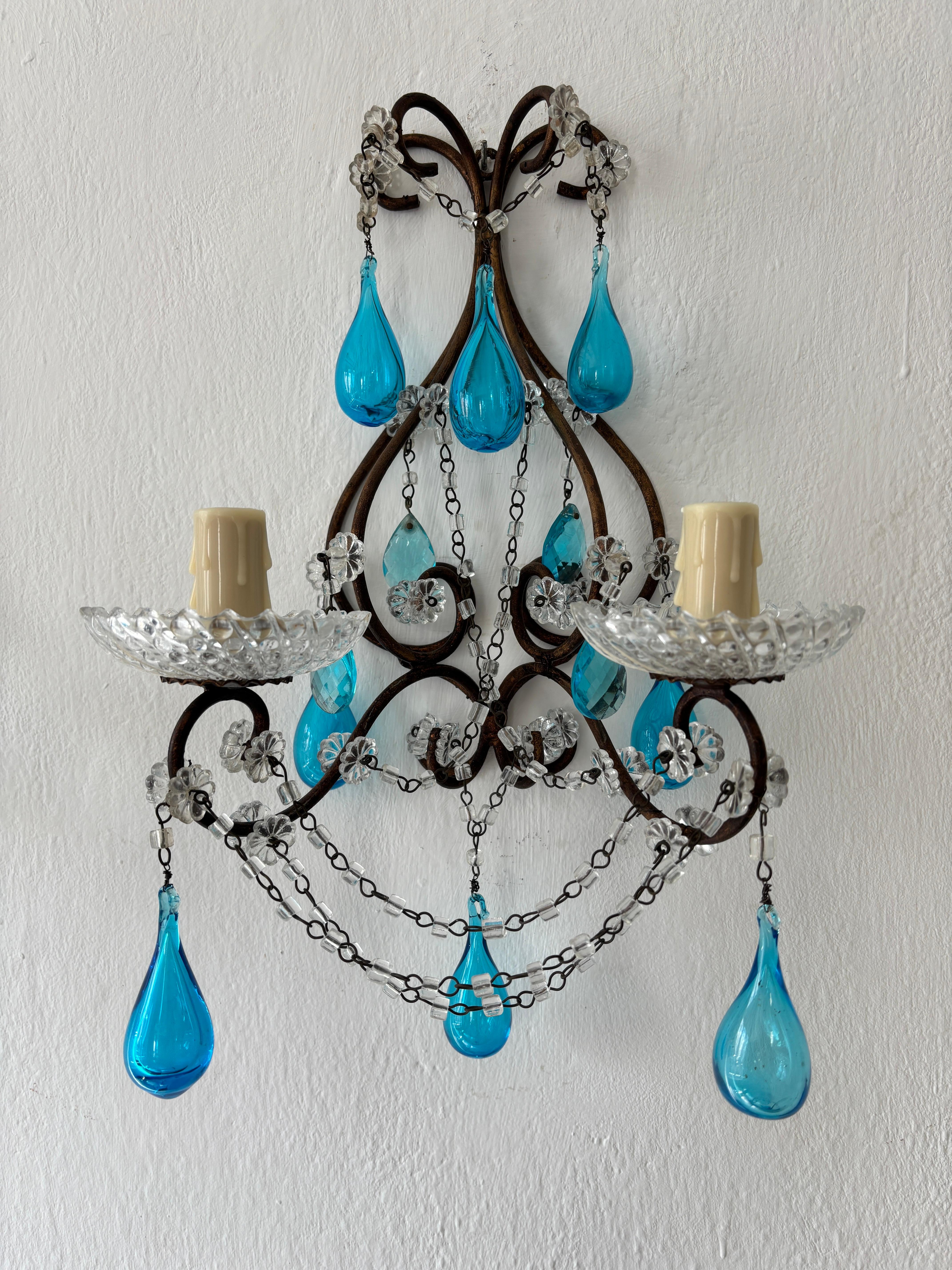 Raro Azul Aguamarina Boca Soplado Murano Gotas Cristal Prismas Macarrones Swags Apliques en Bueno estado para la venta en Firenze, Toscana
