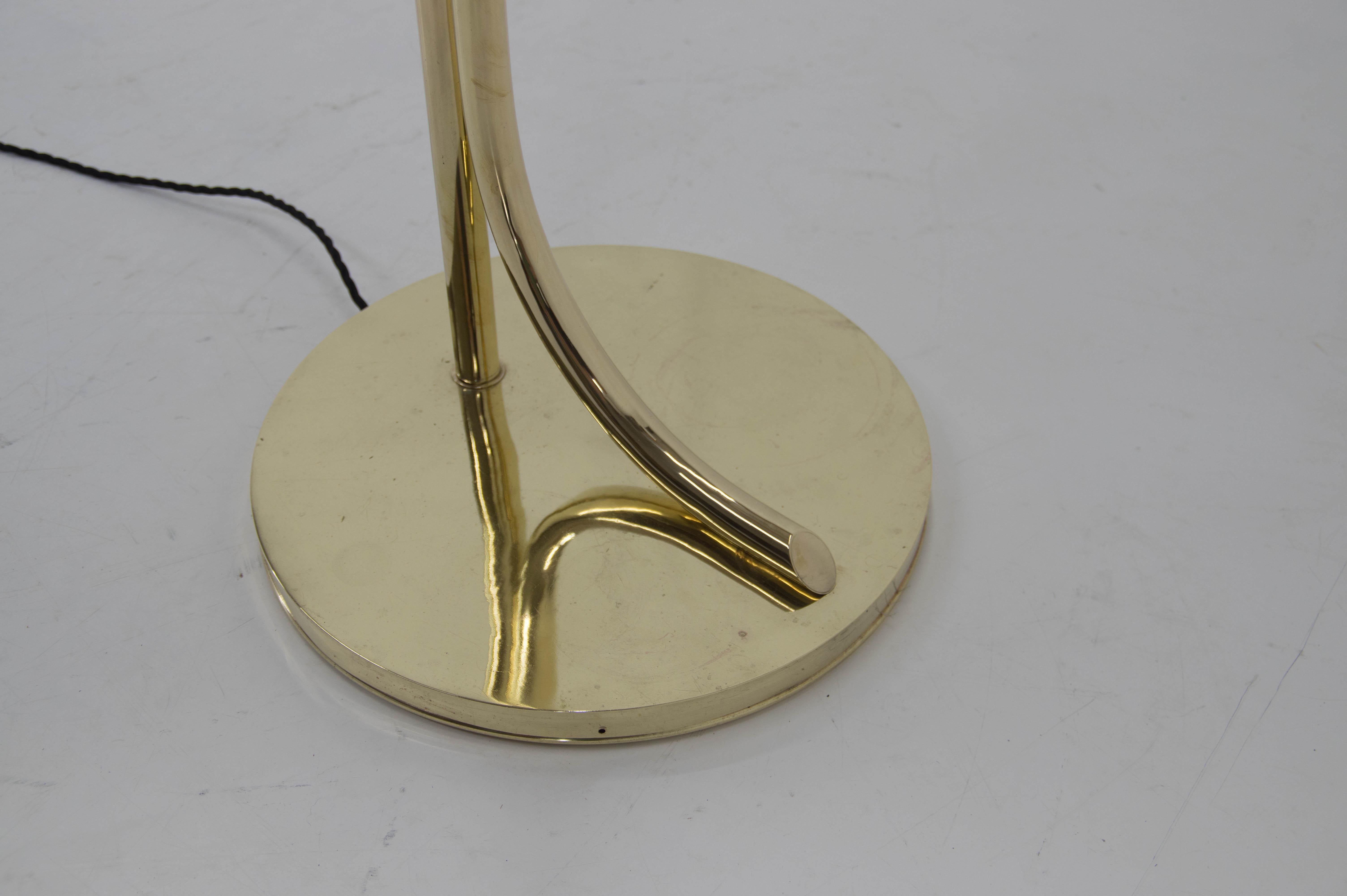 Rare Ar Deco / Functionalist Brass Floor Lamp, 1930s, Restored For Sale 5