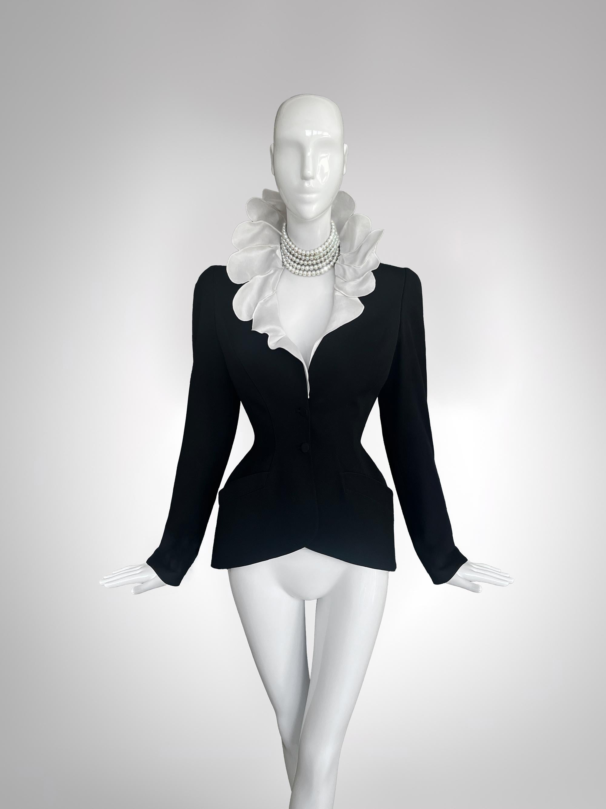Women's Rare Archival Thierry Mugler SS 1997 Jacket Dramatic Collar For Sale