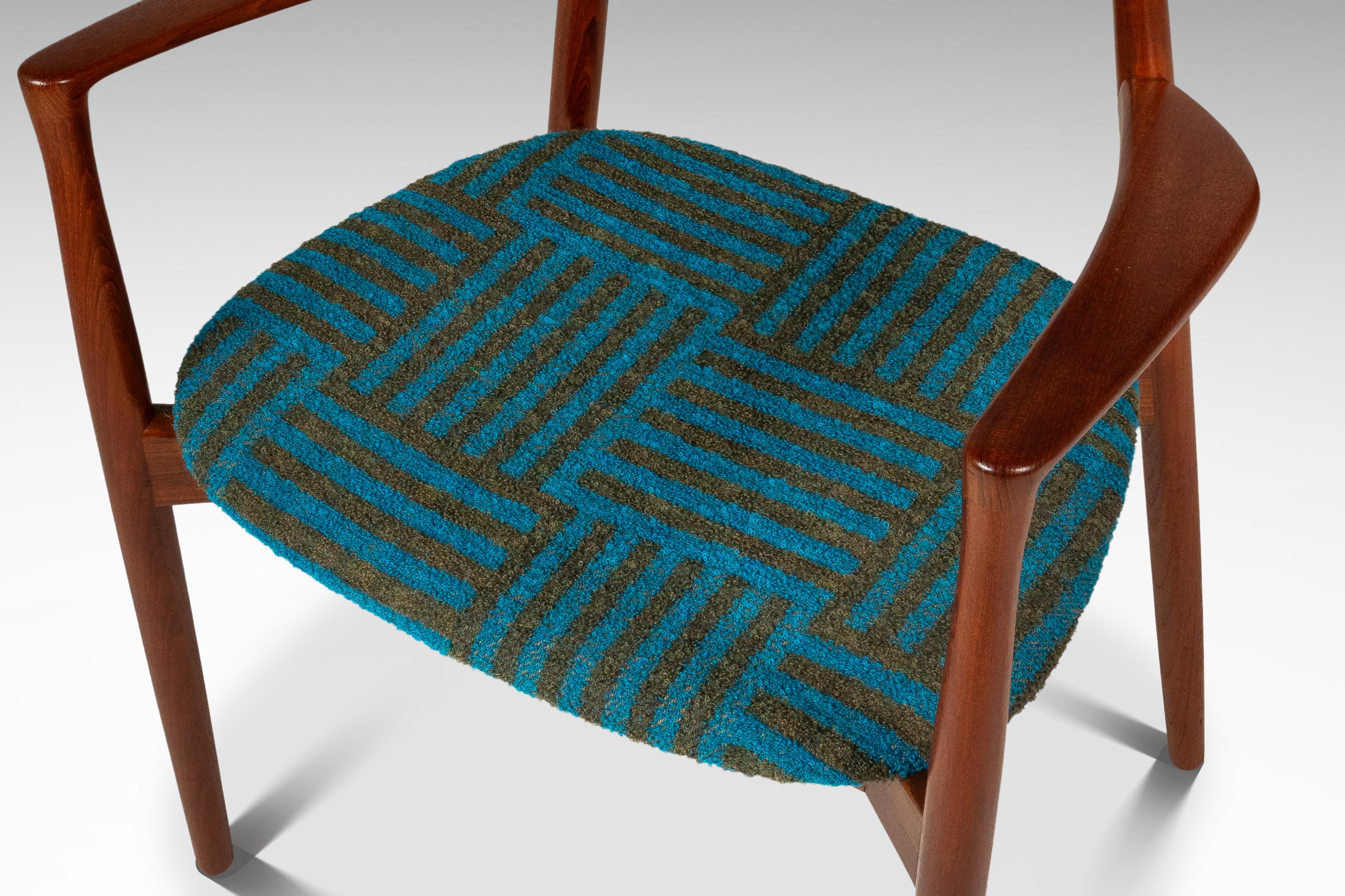 Rara sedia da tavolo e da braccio, Harry Østergaard, Randers Møbelfabrik, Danimarca, anni '60 circa in vendita 6