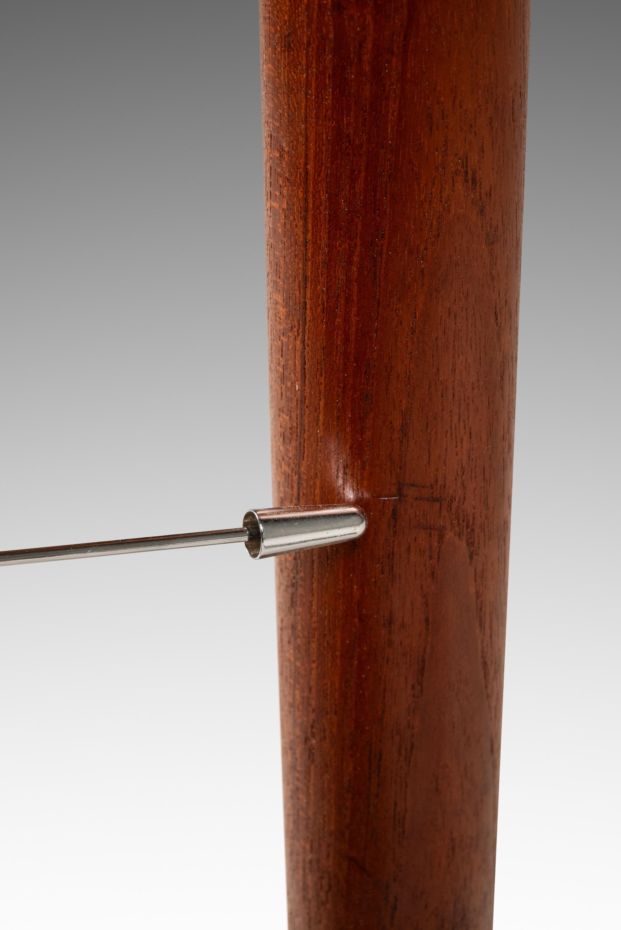 Rara sedia da tavolo e da braccio, Harry Østergaard, Randers Møbelfabrik, Danimarca, anni '60 circa in vendita 11