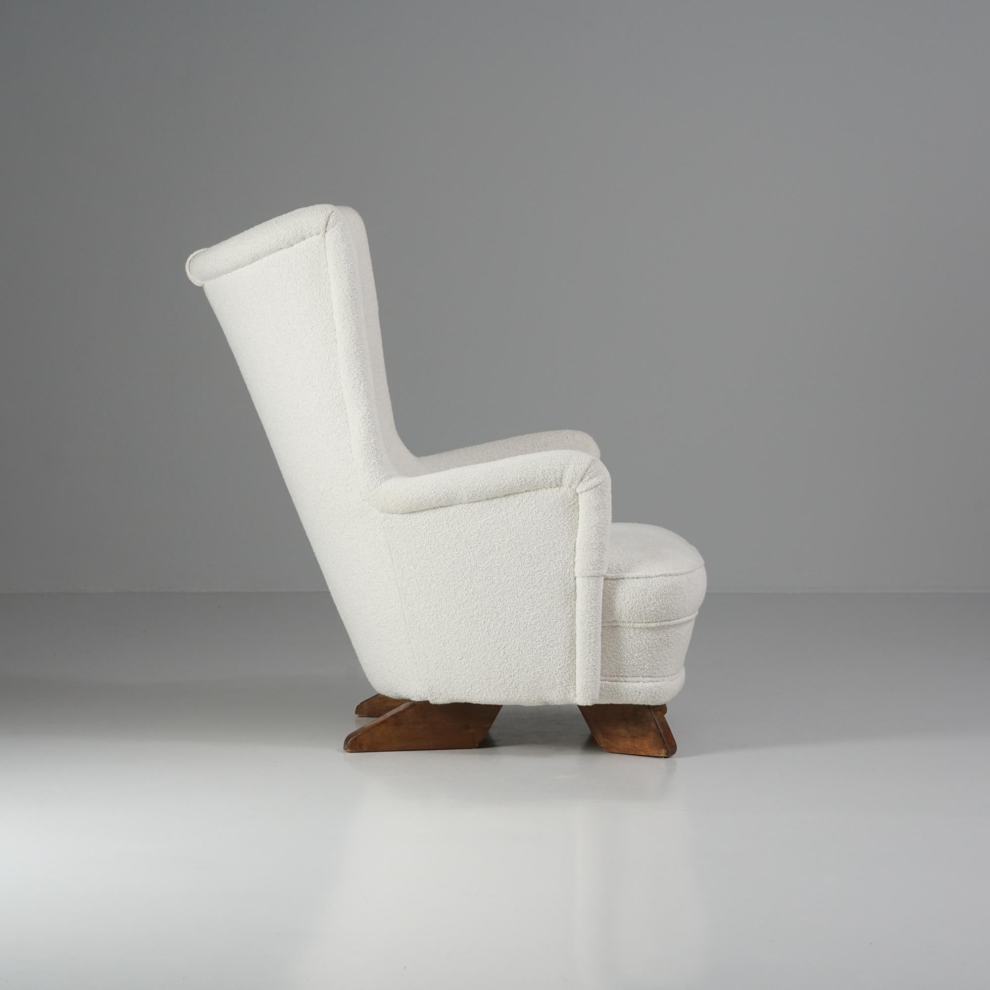 Sillón raro, Carl-Gustaf Hiort af Ornäs, Hiort Tuote Puunveisto, década de 1940 Escandinavo moderno en venta