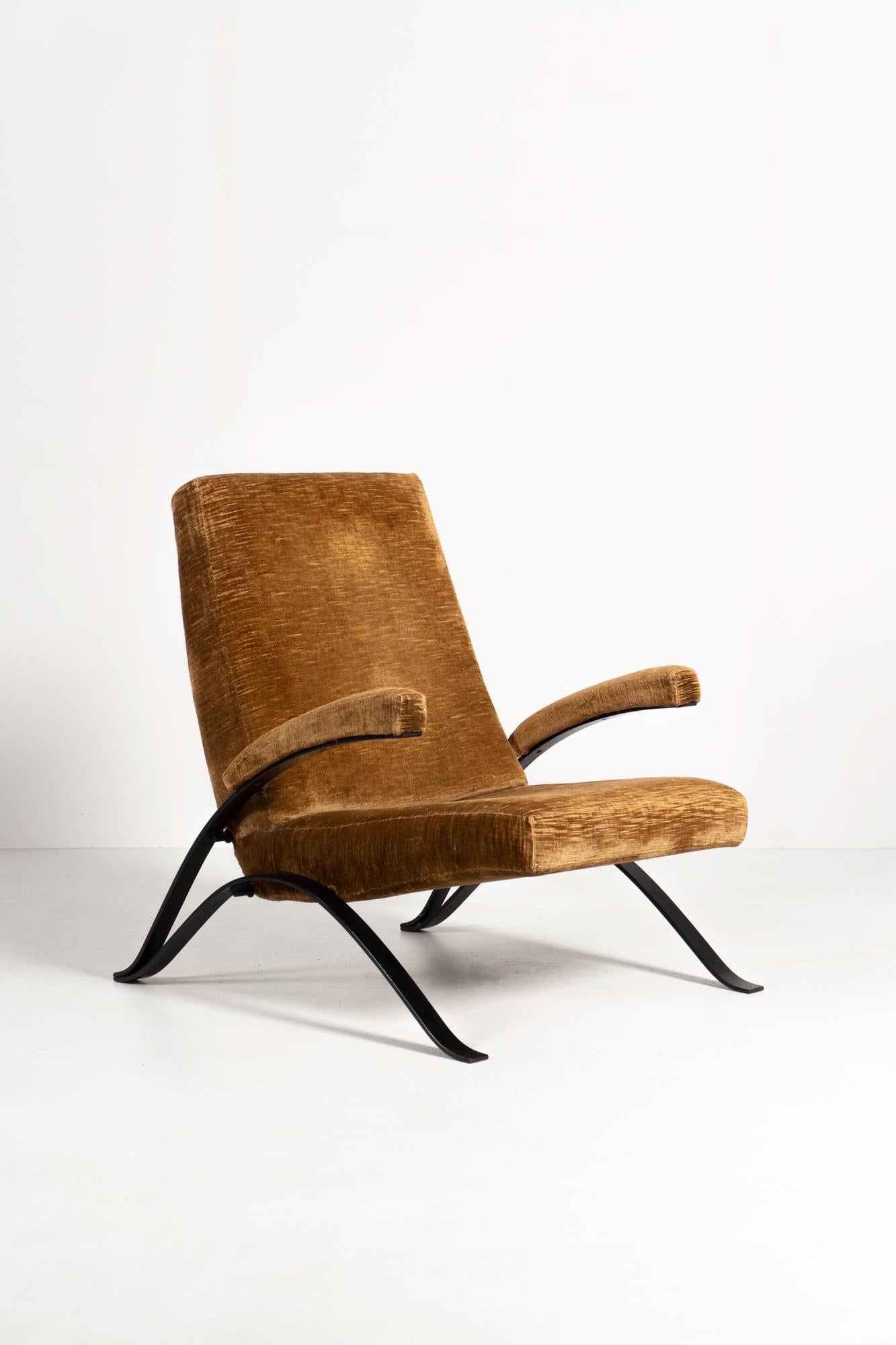 Mid-Century Modern Rare armchair, Gastone Rinaldi, 1960 For Sale