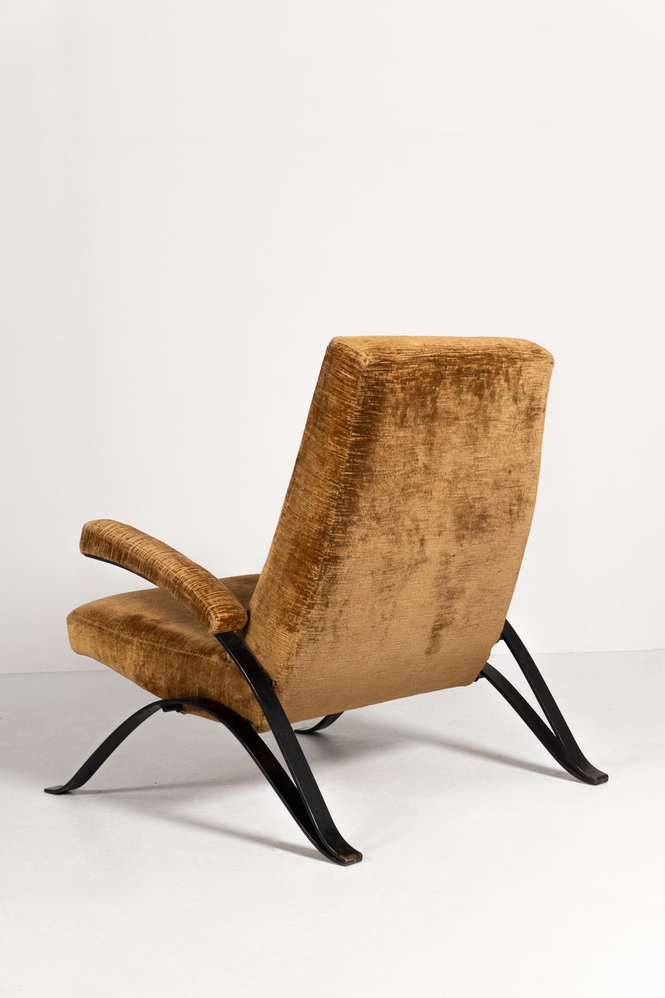 Rare armchair, Gastone Rinaldi, 1960 In Good Condition For Sale In Berlin, DE