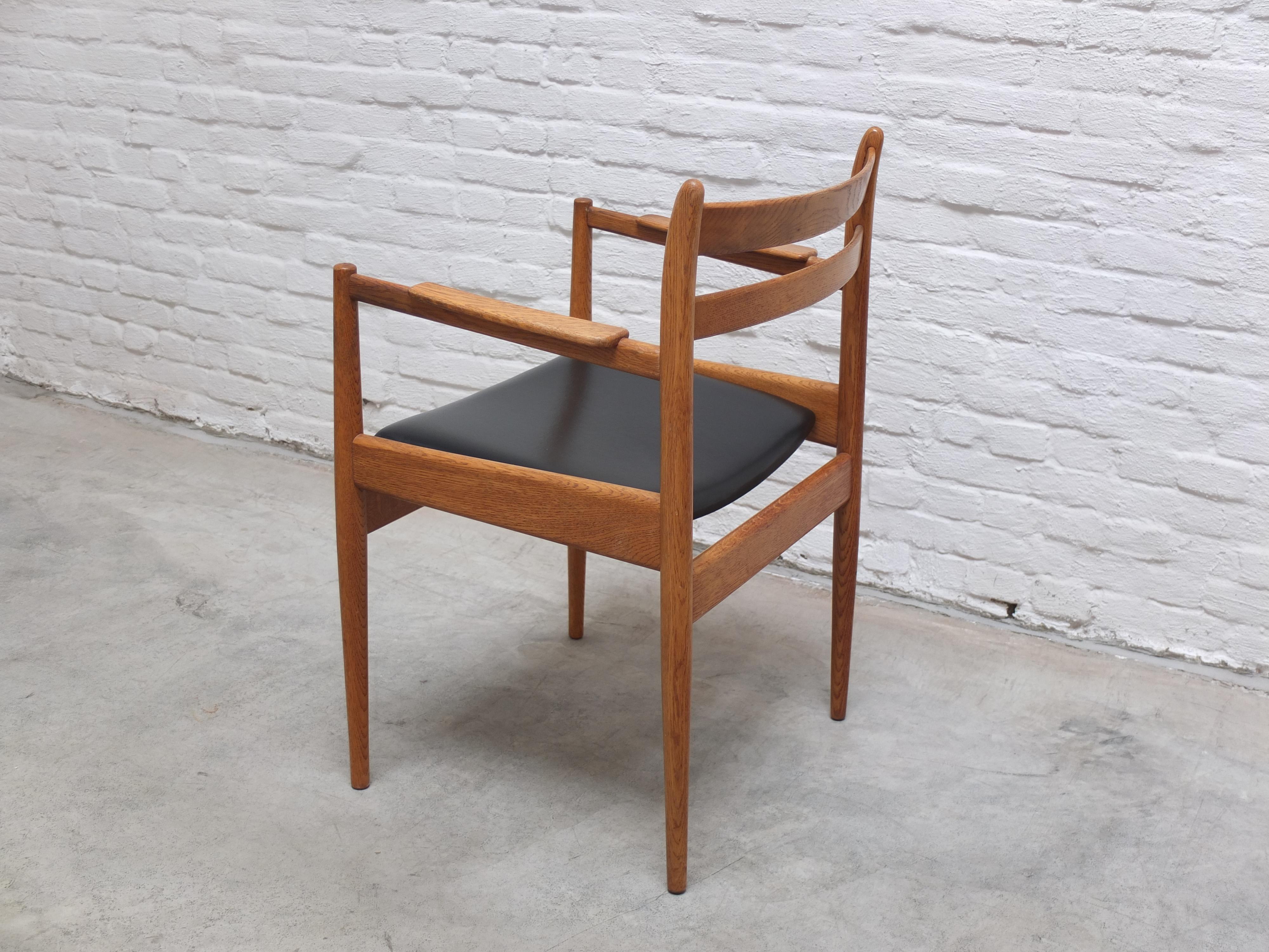 Seltener Sessel aus Eiche von Jos De Mey für Van Den Berghe-Pauvers, 1960er Jahre im Angebot 4