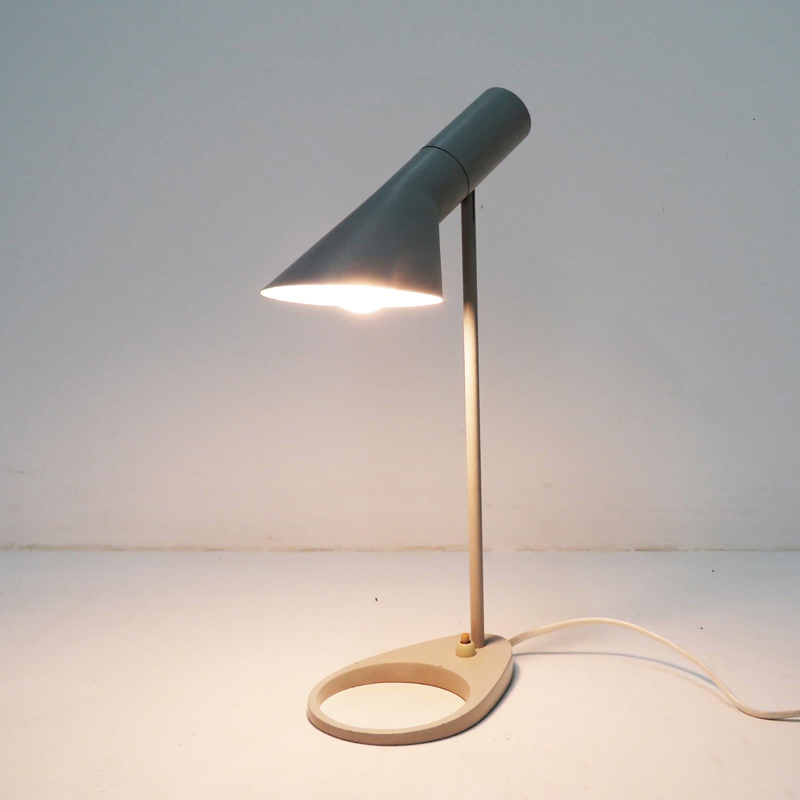 Rare Arne Jacobsen 'AJ' Desk Lamp, 1957 In Good Condition For Sale In Los Angeles, CA