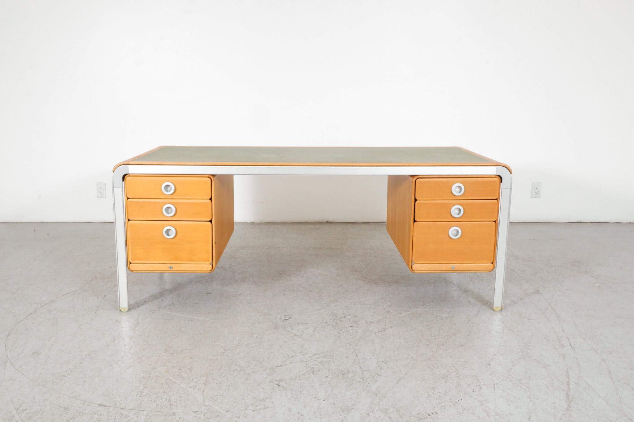 Mid-Century Modern Rare Arne Jacobsen 'Djob' Writing Desk, 1971 For Sale