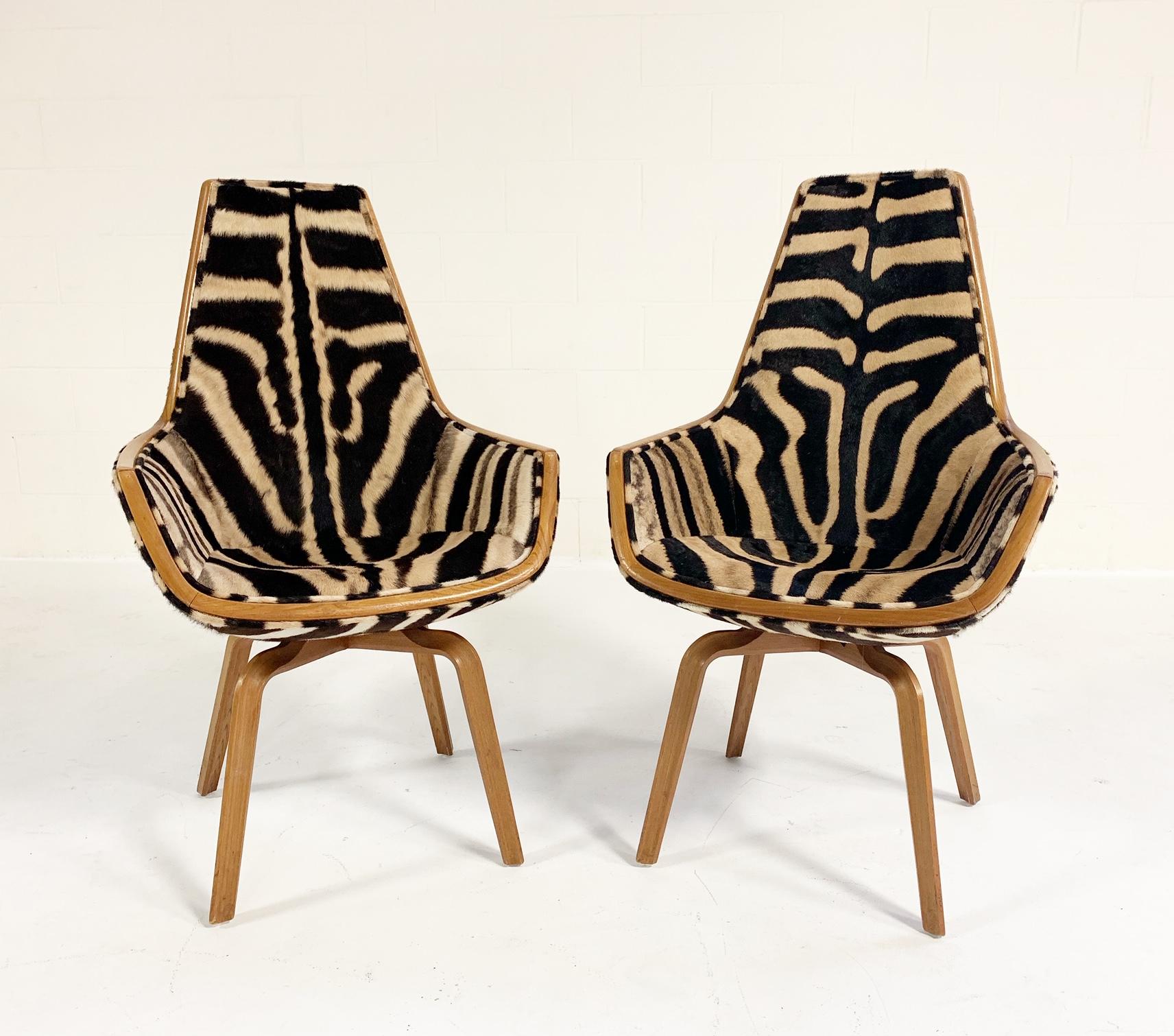 Rare Arne Jacobsen for Fritz Hansen Giraffe Chairs Restored in Zebra Hide, Pair 2